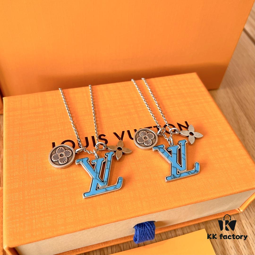 Louis Vuitton Unisex Pendant Chain LV Turquoise Necklace (High-Replica Version, Comparable to Authentic, Synchronized with Boutique Release)