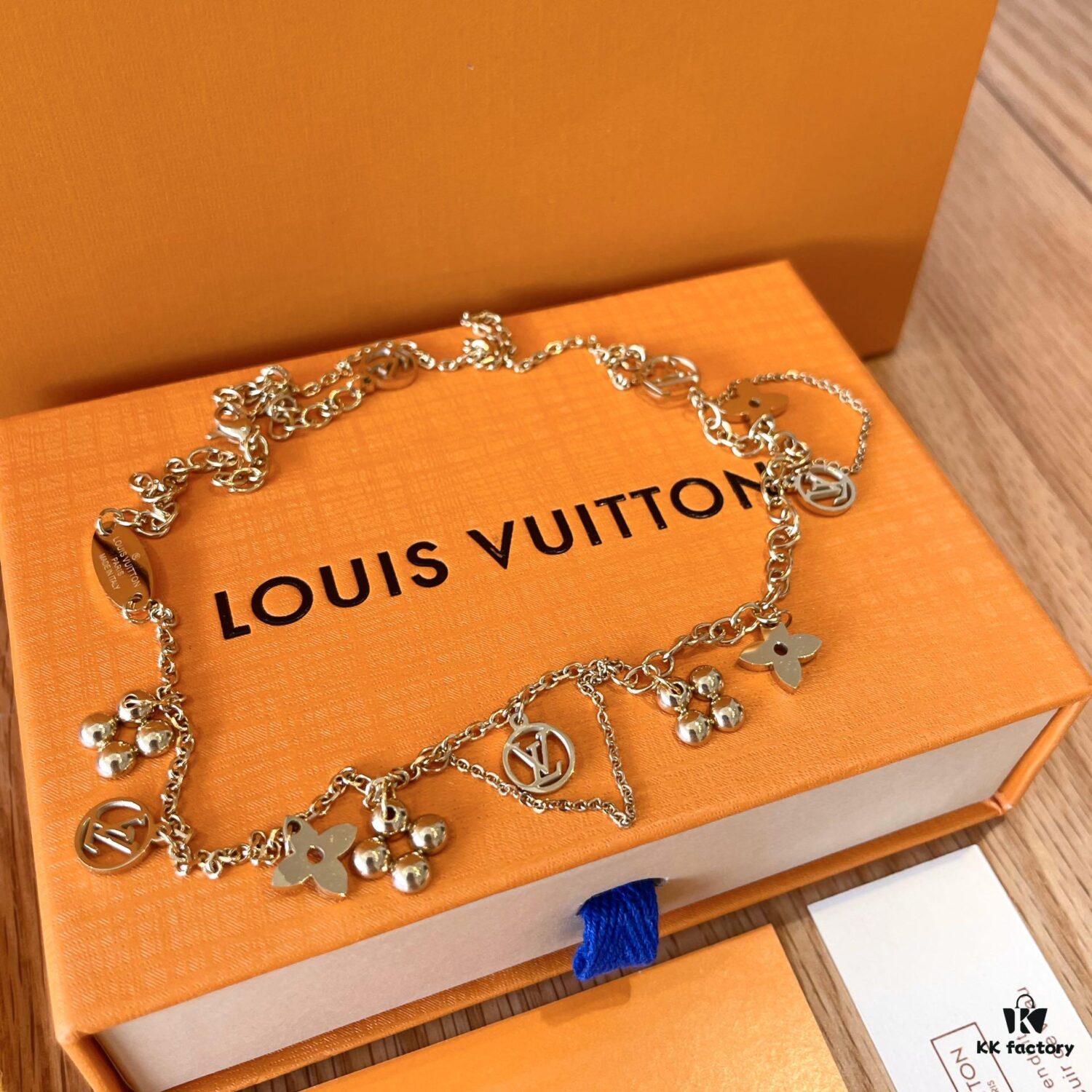 Exclusive First Release Louis Vuitton BLOOMING Floral Necklace (Counterpart-Level Version, Open to Comparison) Synchronized with Official Store Stock