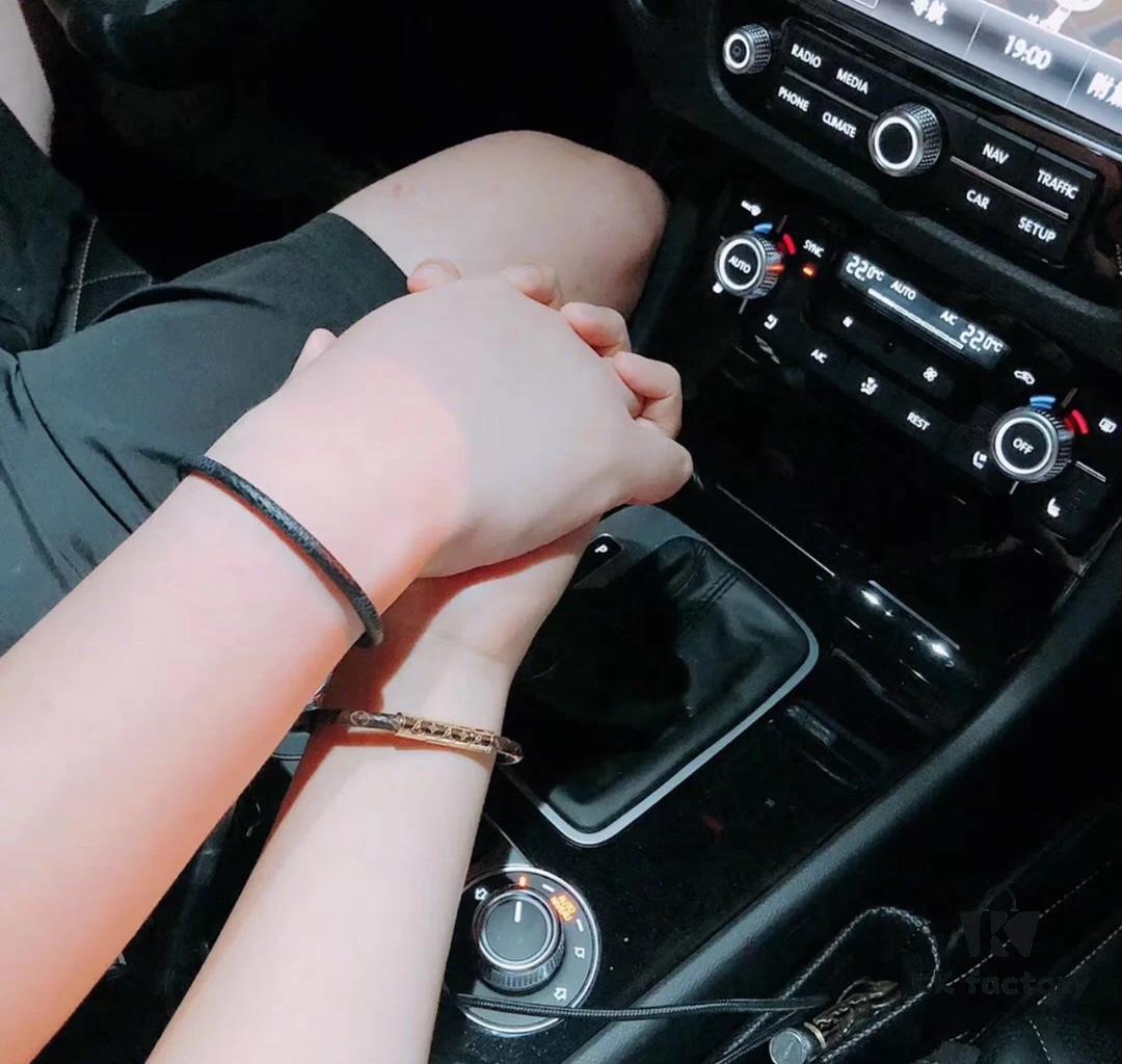 Louis Vuitton CONFIDENTIAL Unisex Monogram Long Buckle Leather Rope Bracelet (High-End Proxy Version, Comparable to Authentic)