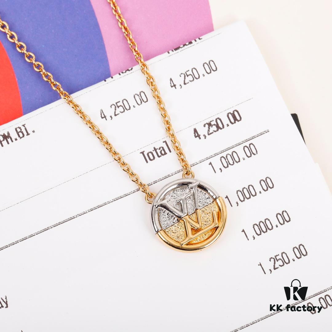 ZP, In Stock, Fast Shipping! Latest Donkey Family Necklace - Exquisitely Crafted with Dual-Tone Plating, Made of Genuine ZP Brass, Stylish and Versatile, Highly Recommended