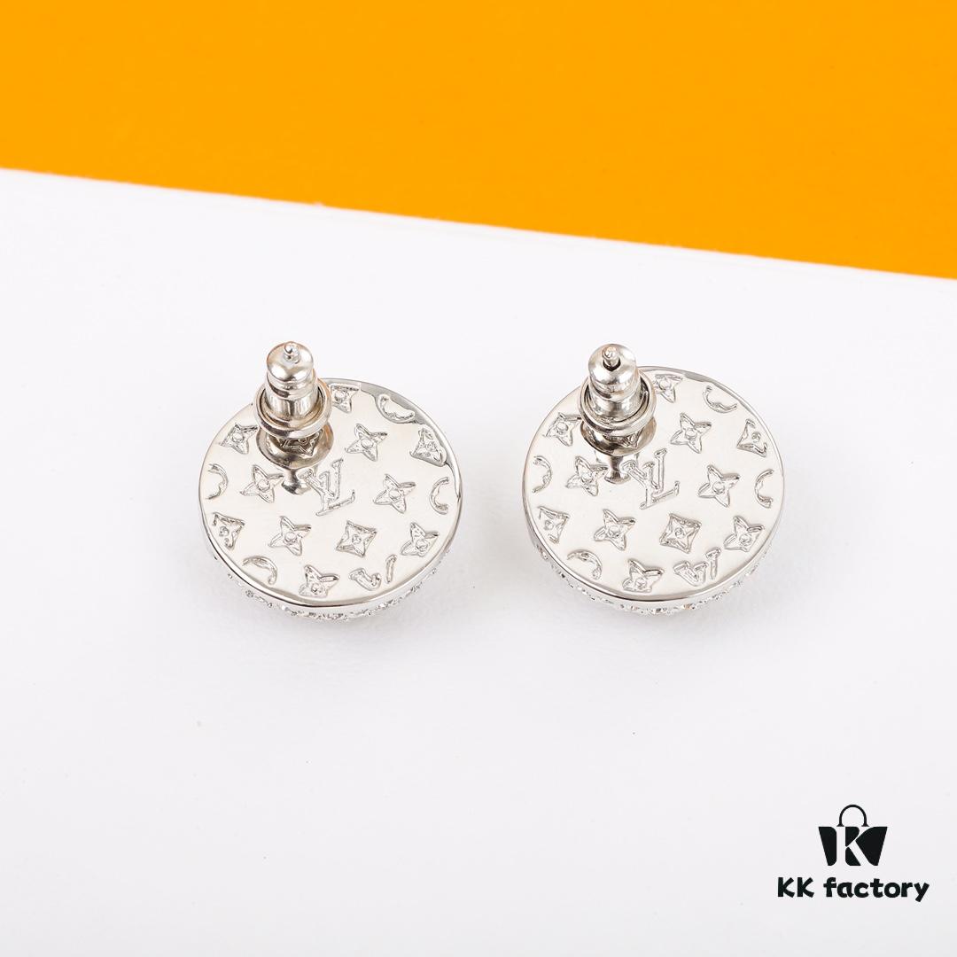 New Donkey House Earrings - Double-Layer Ear Studs, Brass Base with Gold Plating, Stylish and Versatile Design