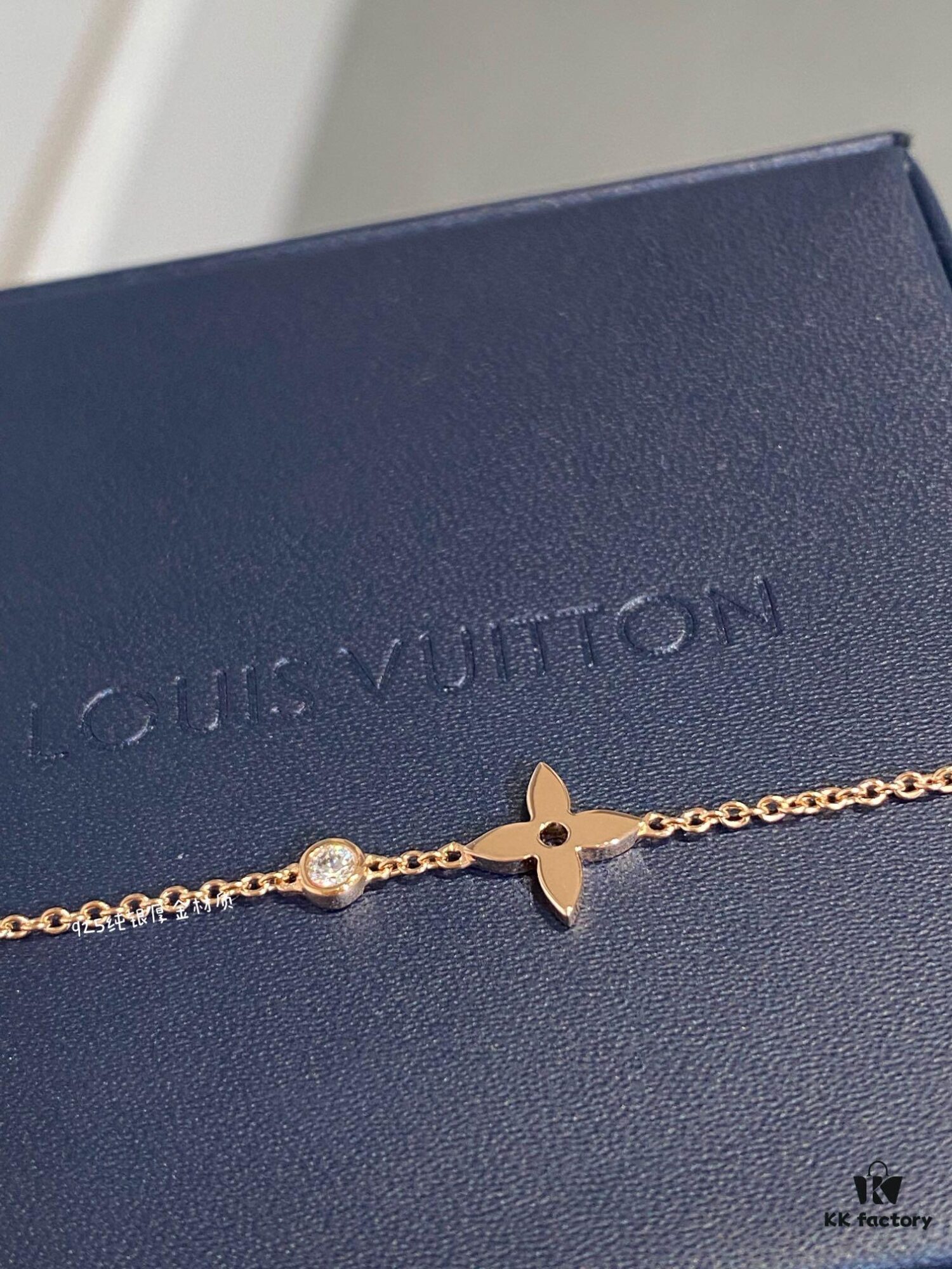 New Arrival LV Classic Monogram Single Diamond Mini Bracelet Idylle Blossom Series