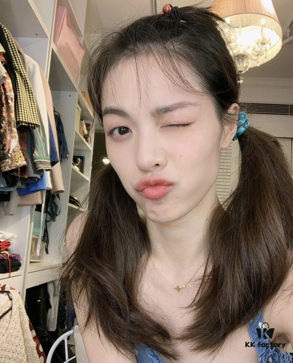 Chloe Zhong's Same Style, Effortlessly Create an Alluring Aura, Got It? ✅ LV Monogram Necklace