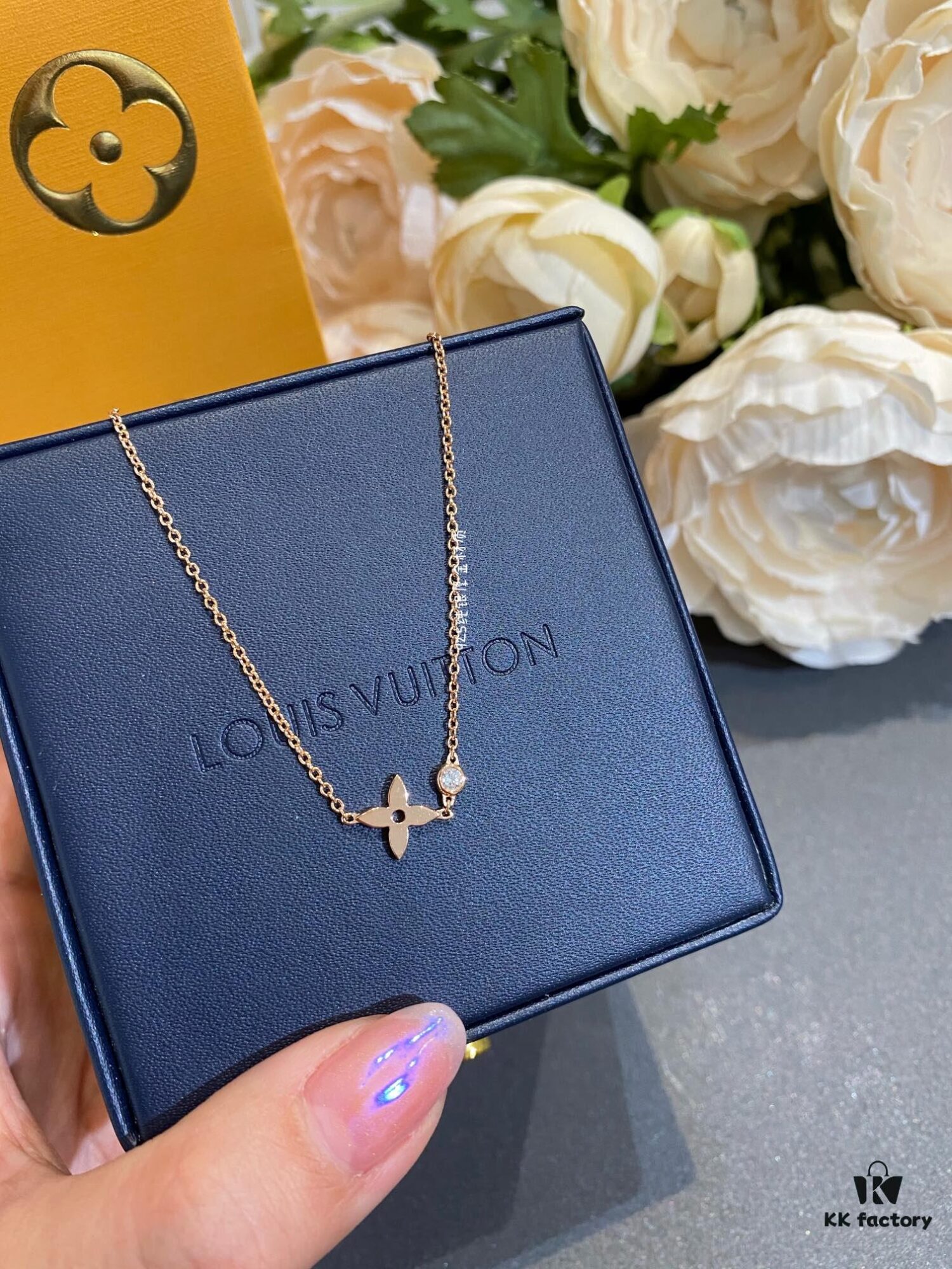 New Arrival L*V Classic Monogram Mini Collar Necklace Idylle Blossom Series 3D Floral Jewelry