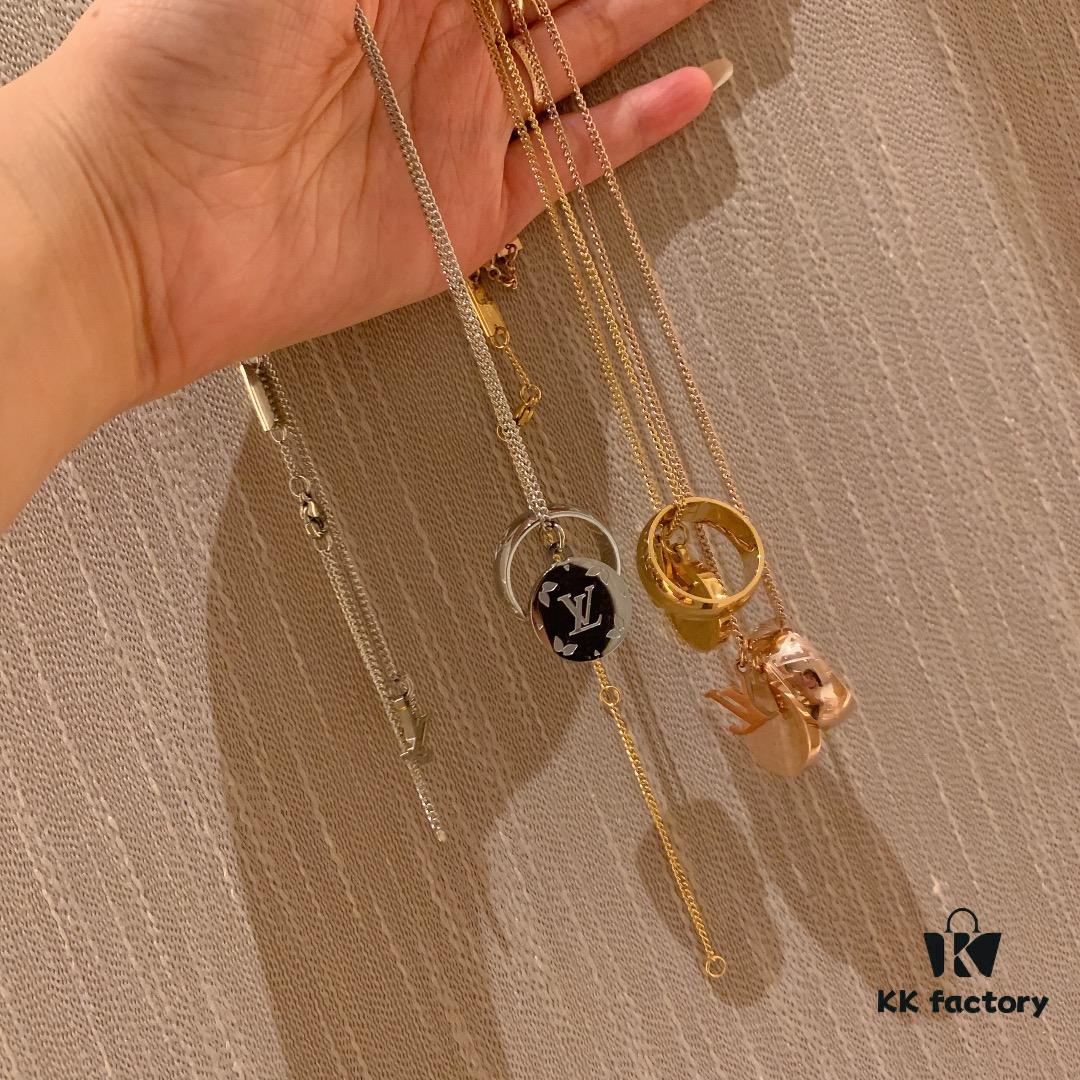 Louis Vuitton LV Ring MONOGRAM Pendant Ring Three-in-One Necklace