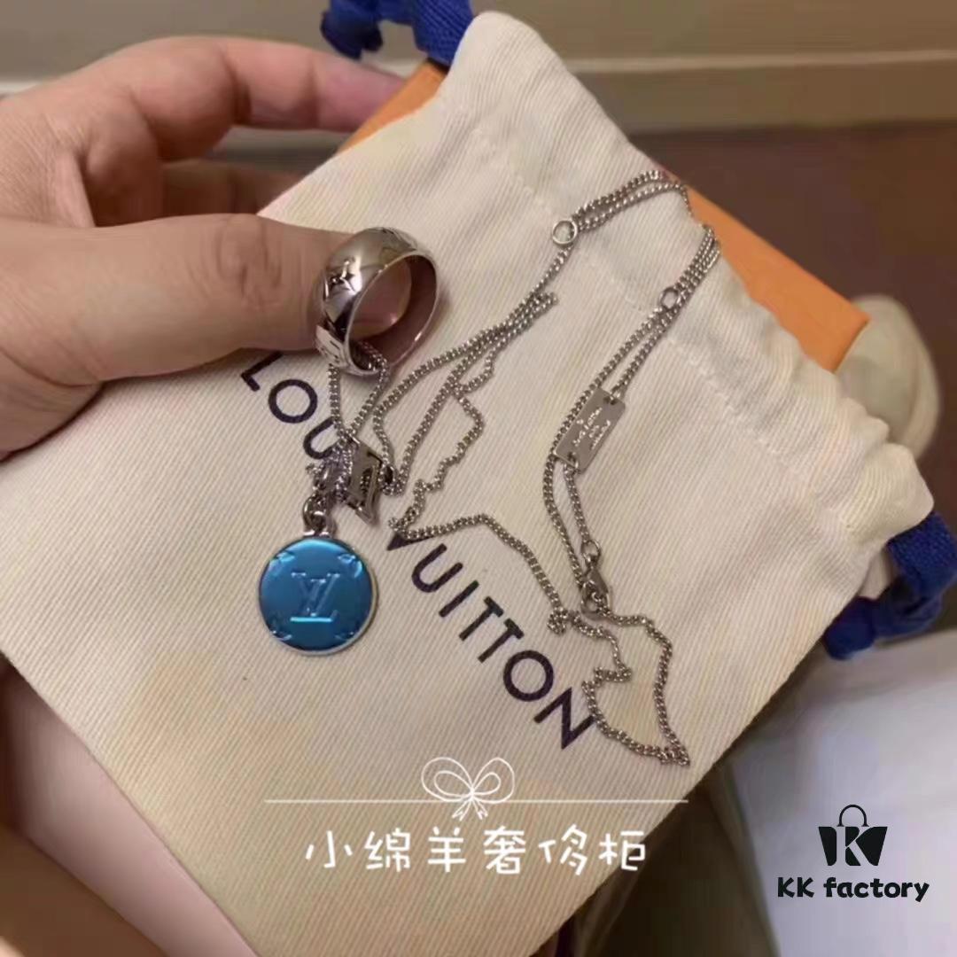 Louis Vuitton LV Ring MONOGRAM Pendant Ring Three-in-One Necklace
