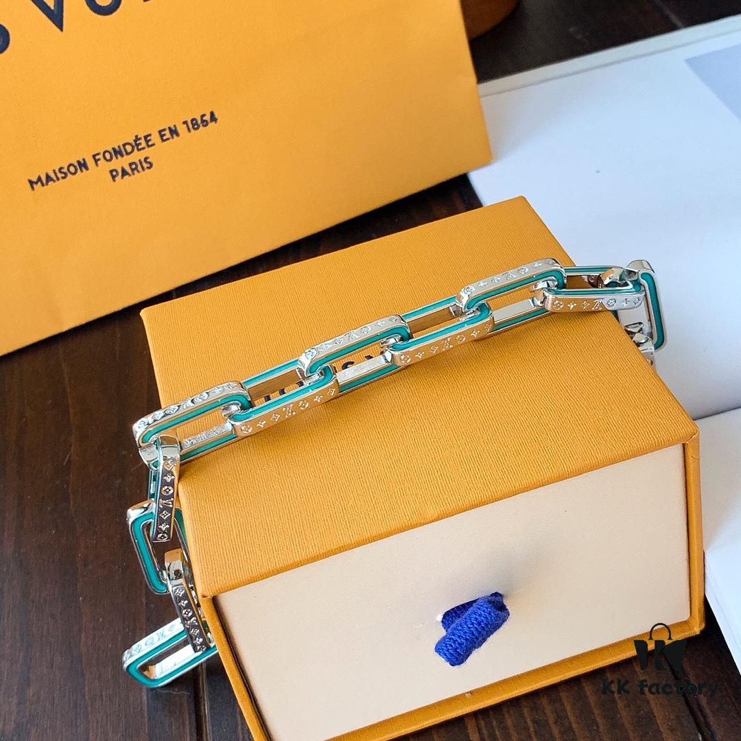 LV Latest Louis Vuitton Men's 316 Stainless Steel Bracelet, Tricolor: Iridescent Color Plus Silver, Full Metal Construction, Exquisitely Crafted