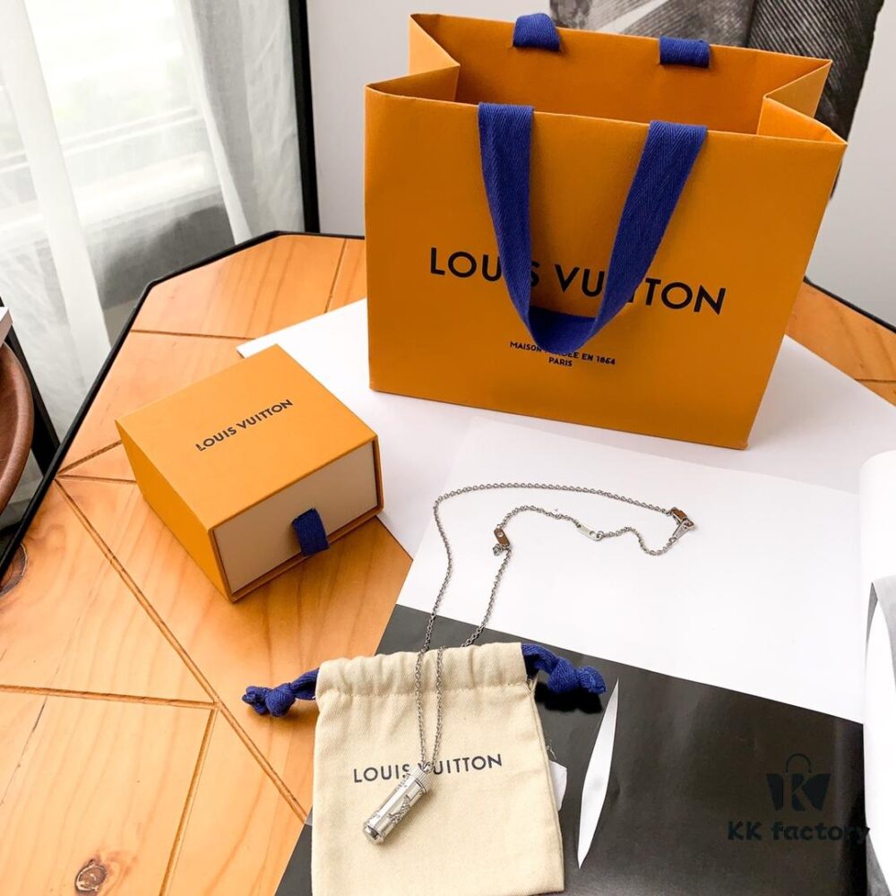 LV Latest MONOGRAM STRASS Unisex Necklace with Swarovski Crystals