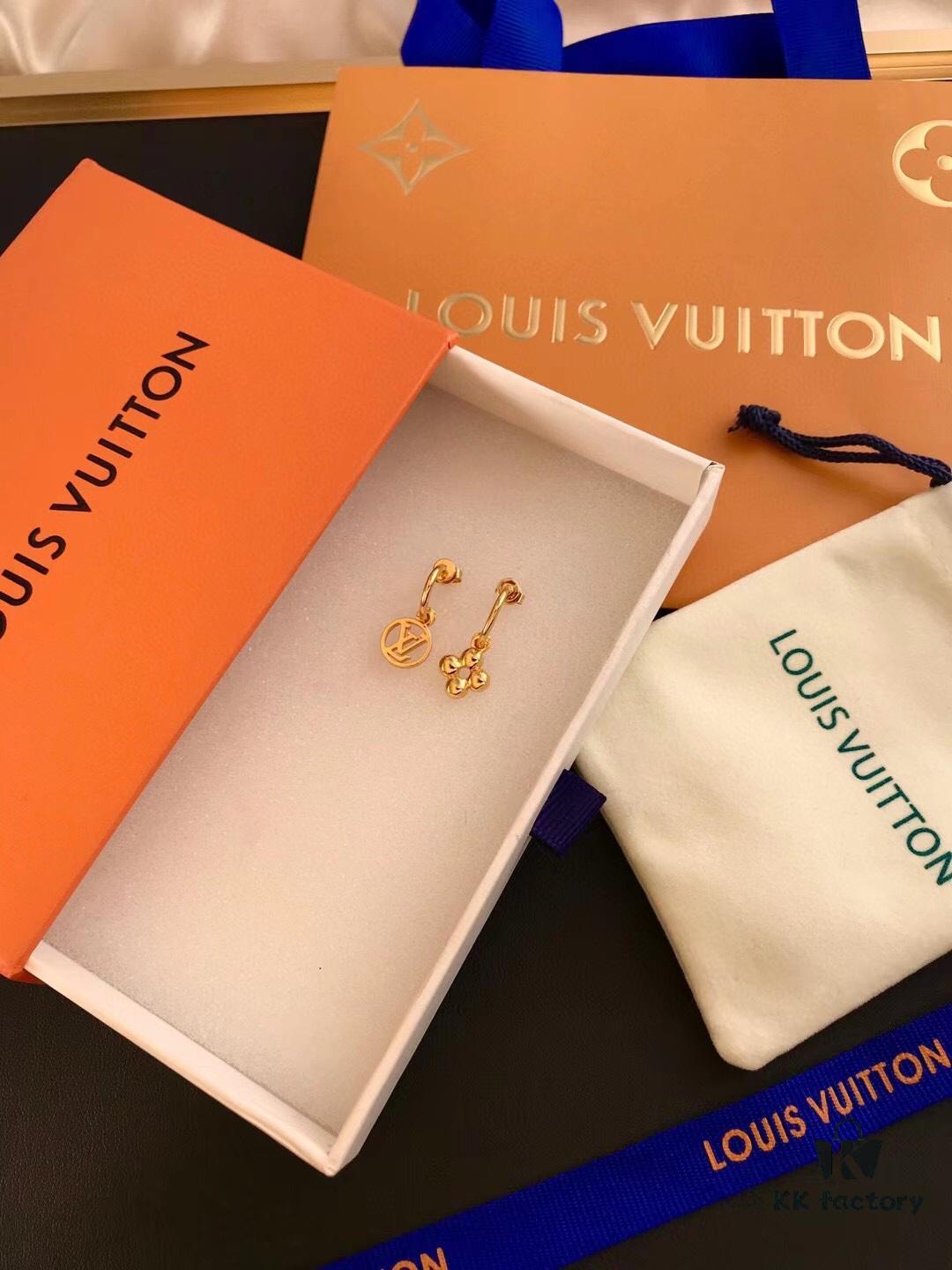 LV Blooming Asymmetrical Earrings