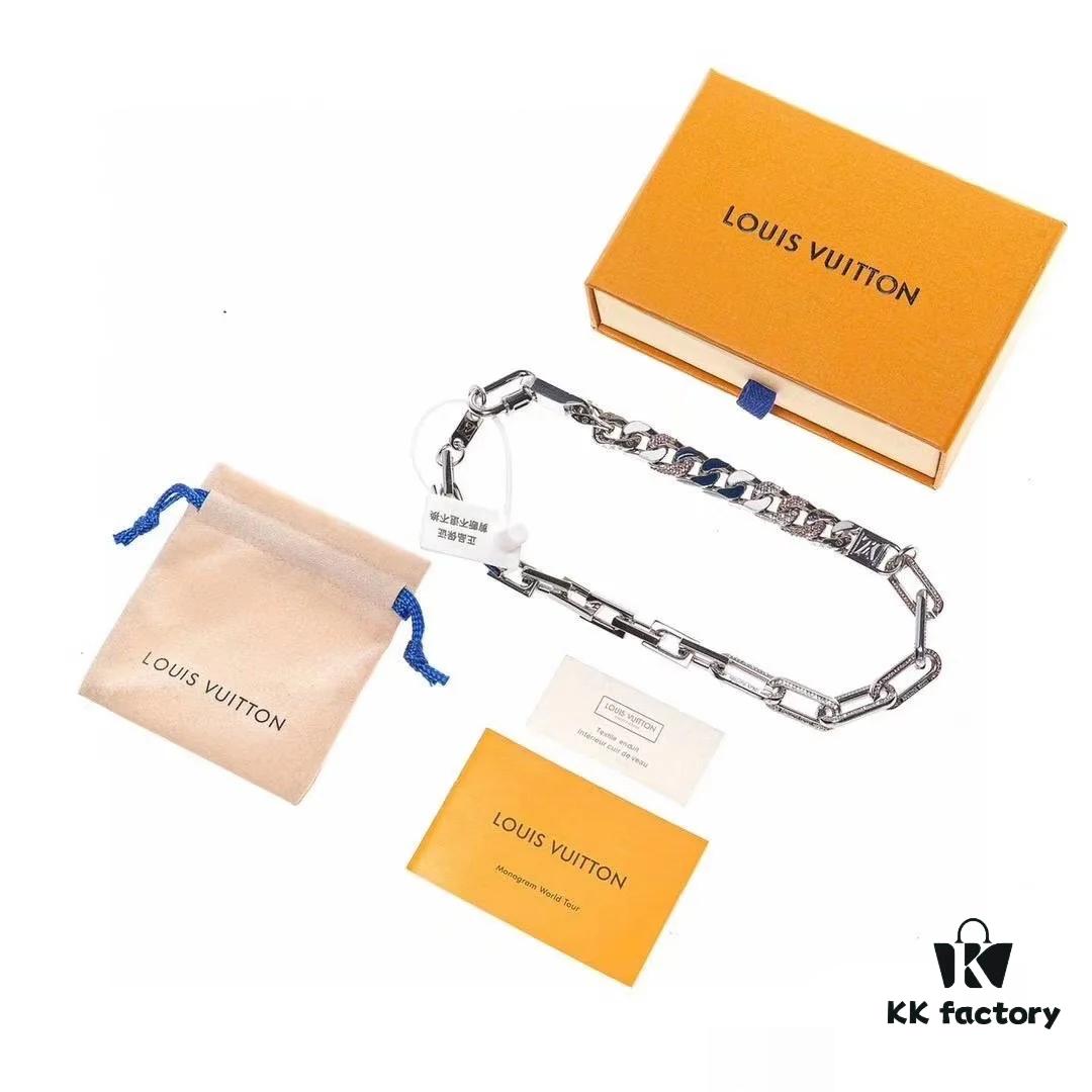 Recommended are LV's currently popular bracelets and necklaces