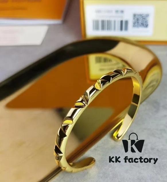 New LV Louis Vuitton Volt Jewelry Collection, Unisex Bracelet Designed by Former Tiffany Designer, Titanium Steel Craftsmanship, In Stock