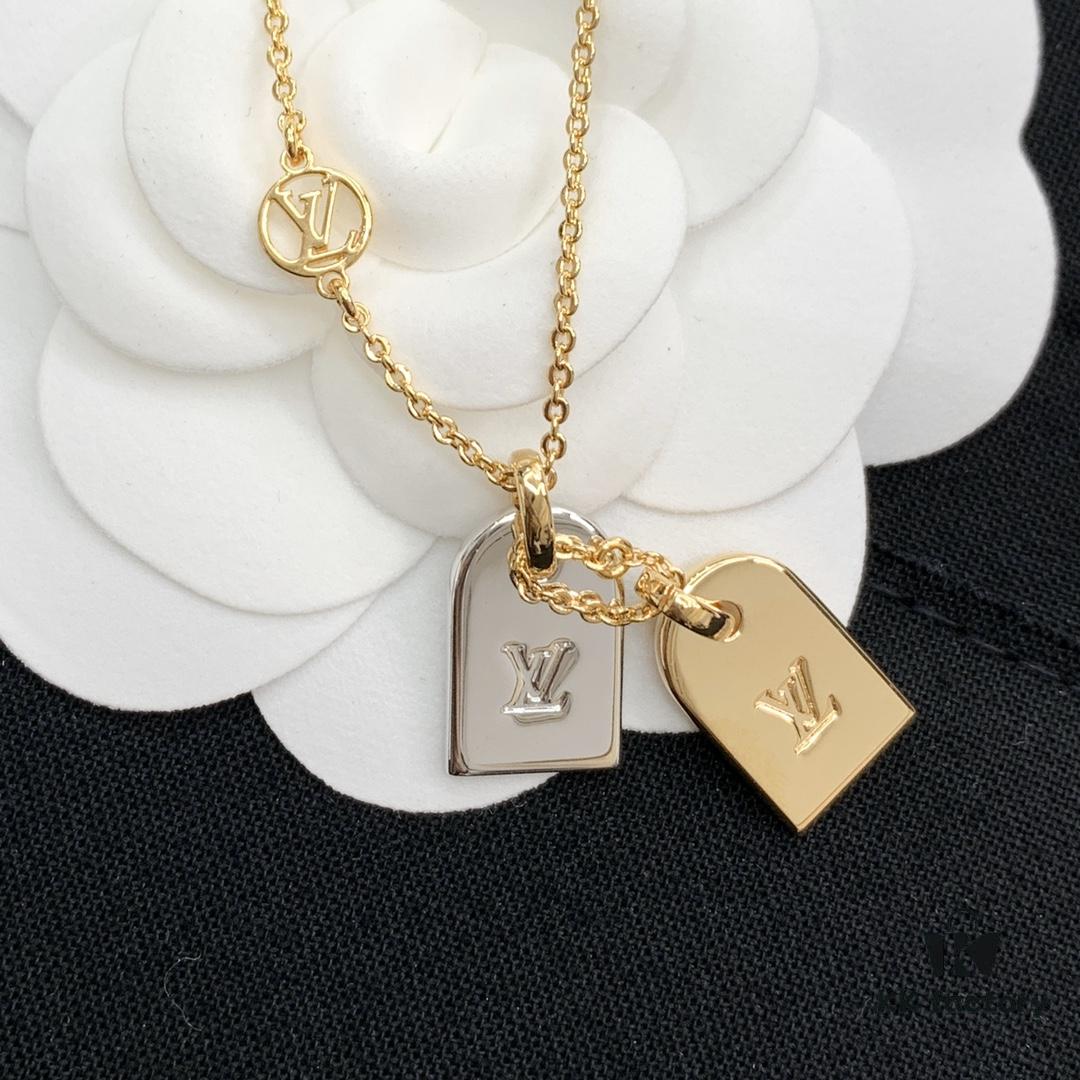 Z, OMG, Absolutely Gorgeous, LV's Most Beautiful Necklace, Stunning Look When Worn, Breathtakingly Beautiful, Examine the Detail Photos Carefully, Our Mass Production Is Unmatched in the Entire Market, Every Detail Matches ZP Exactly, 18K Gold Plated Brass Like ZP, Electroplated with a Full 5 Layers of Thick Gold for Maximum Color Retention