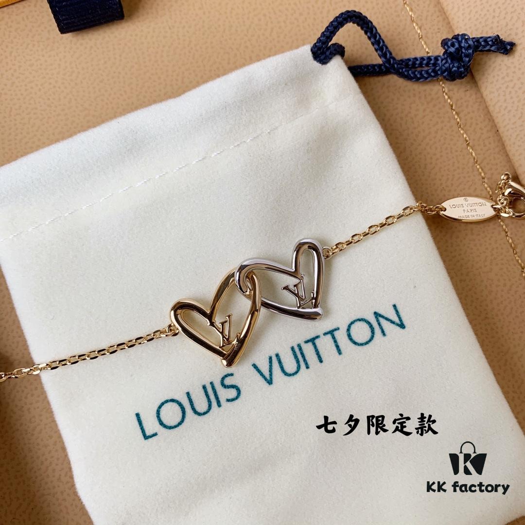 L Valentine's Day Limited Edition Heart Bracelet