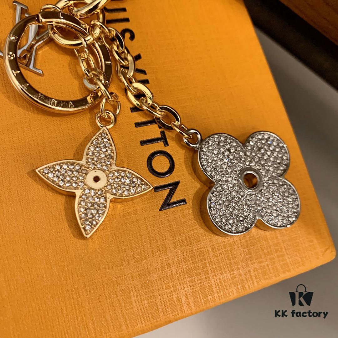 2020 Early Spring New Diamond-Embellished Bag Charm and Keychain