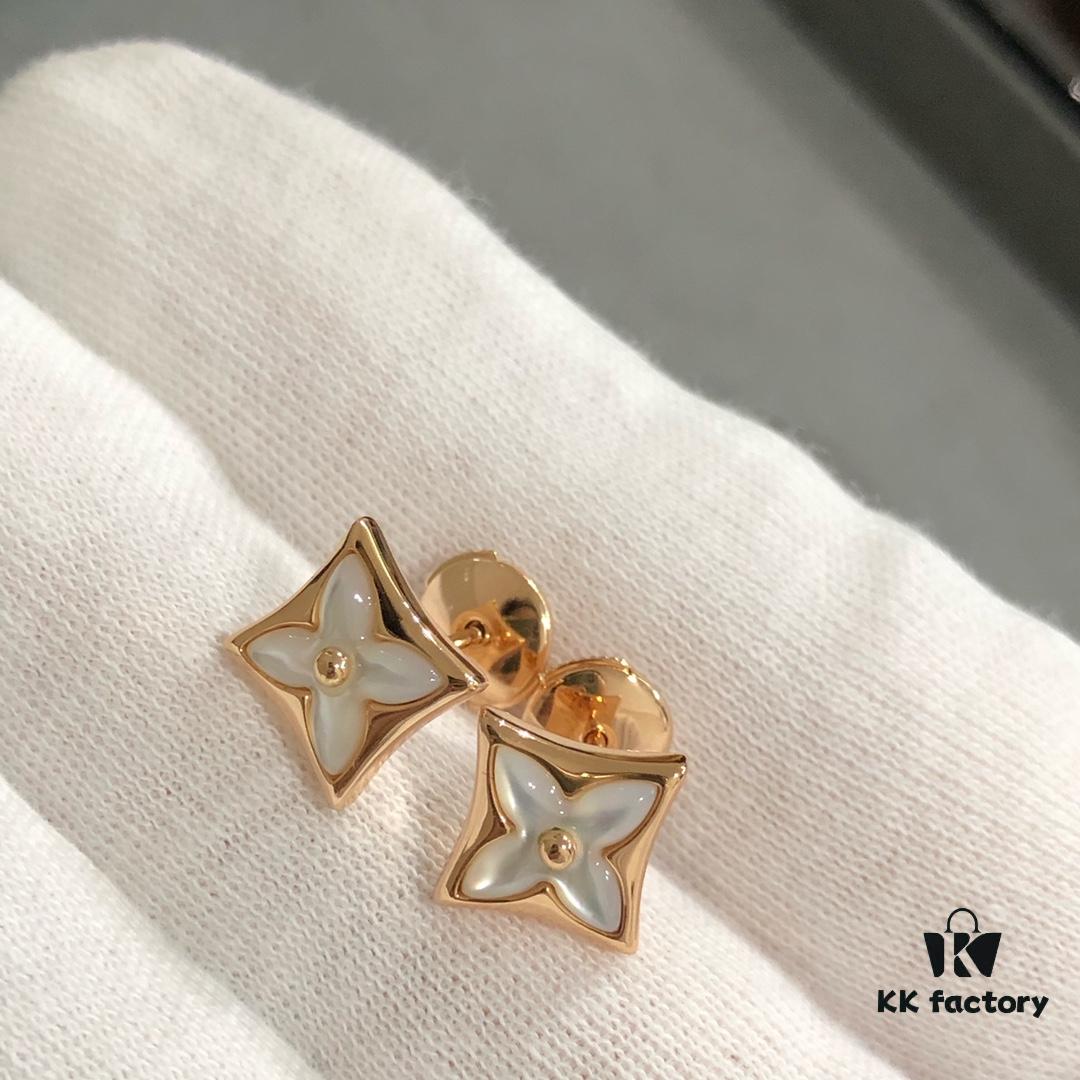New Arrival, Classic LV Monogram AB Style Mother-of-Pearl Flower Earrings