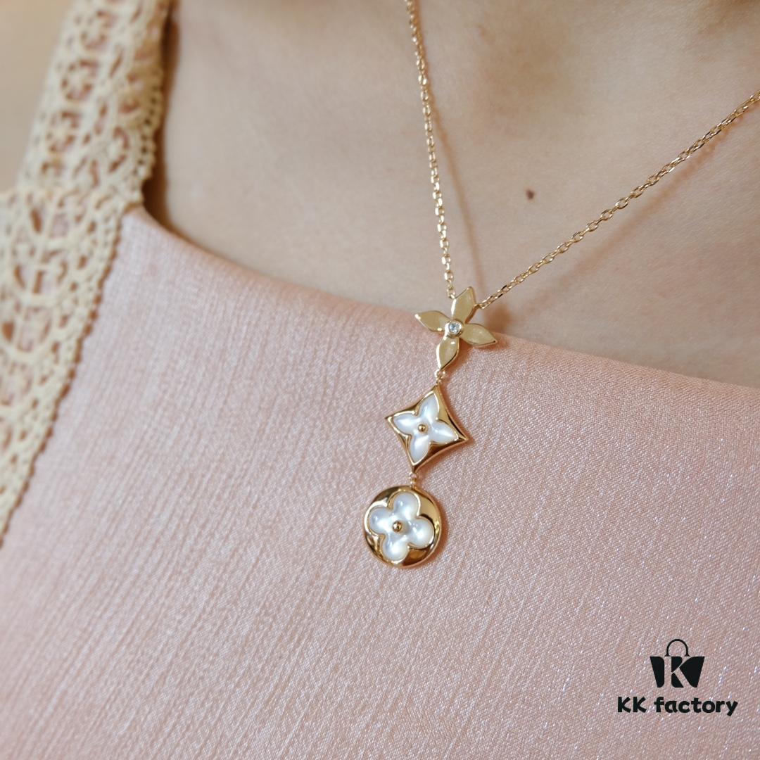 Exquisite ZP LV Jewelry with Classic Flower Design, White and Pink Mother-of-Pearl Accents, and a Touch of Diamond Sparkle