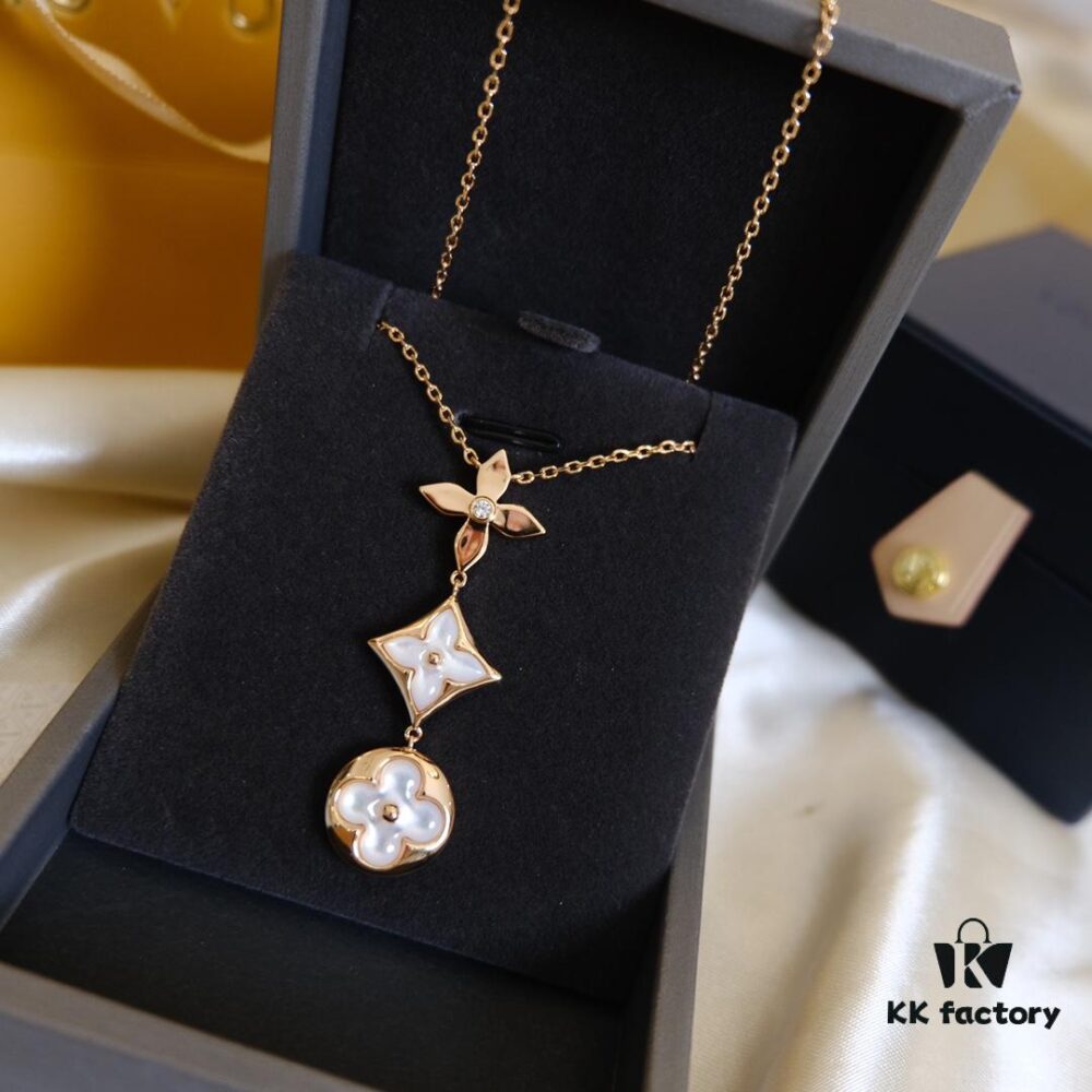 Exquisite ZP LV Jewelry with Classic Flower Design, White and Pink Mother-of-Pearl Accents, and a Touch of Diamond Sparkle