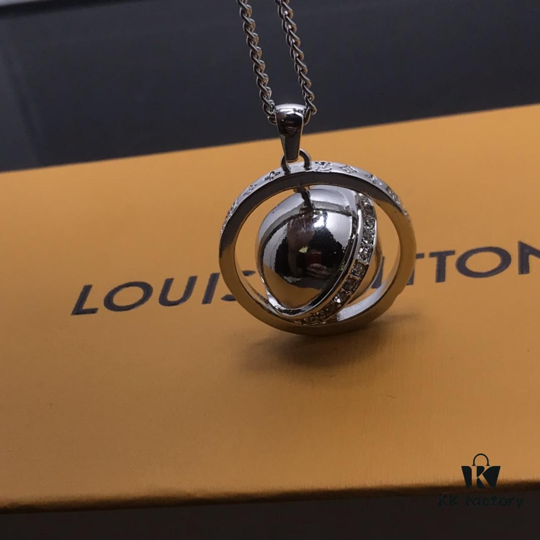 LV Necklace New Model Globe Lucky Turn Necklace