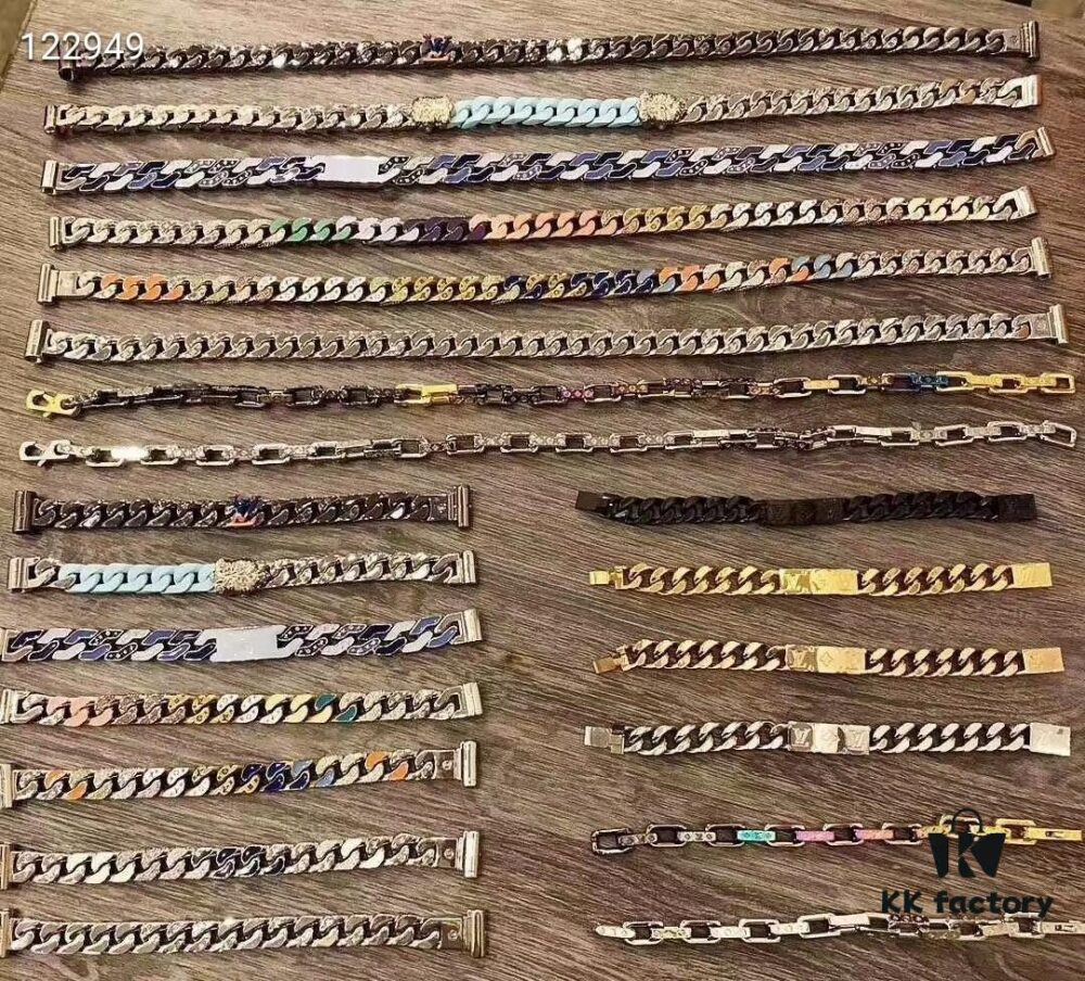 LV Cuban Flame Collection, Complete with Bracelets and Necklaces