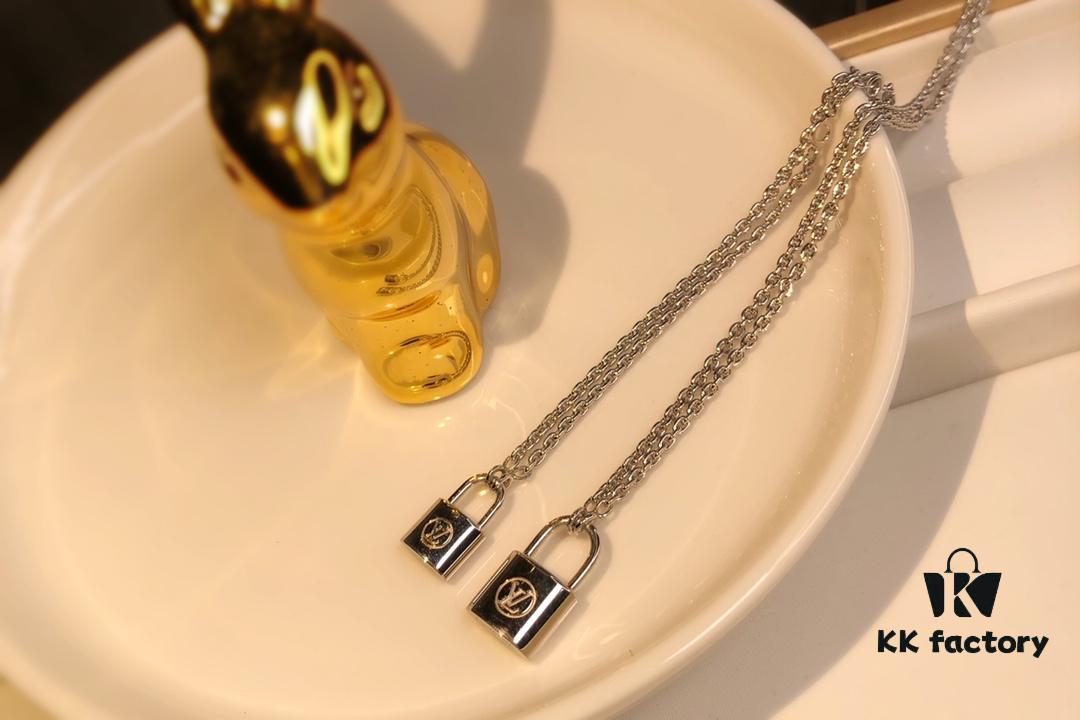 Louis Vuitton Lockit Charity Pendant Necklace/Bracelet in Sterling Silver