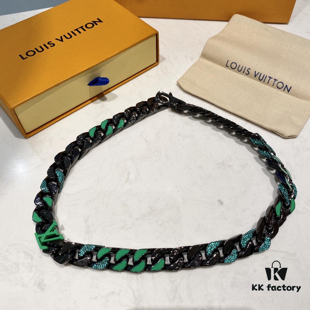 New Arrival: LV Chain Links Patches Cuban Green Colored Diamond Necklace for Men