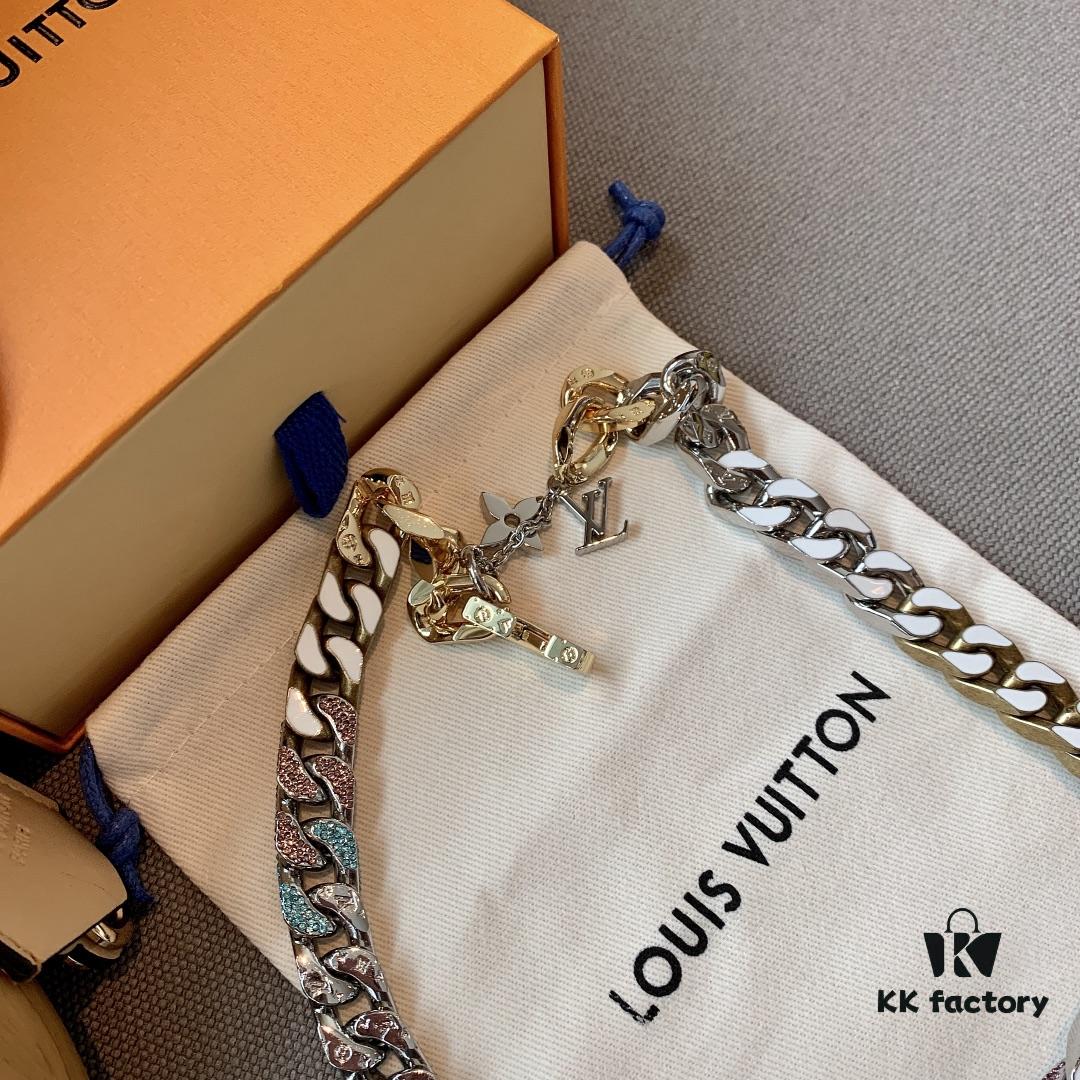 LV 20205S Enamel Necklace/Bracelet Unisex Cuban Link Chain with L and V Interlocking Design and Monogram Pattern