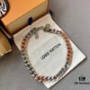 LV 20205S Enamel Necklace/Bracelet Unisex Cuban Link Chain with Logo Design