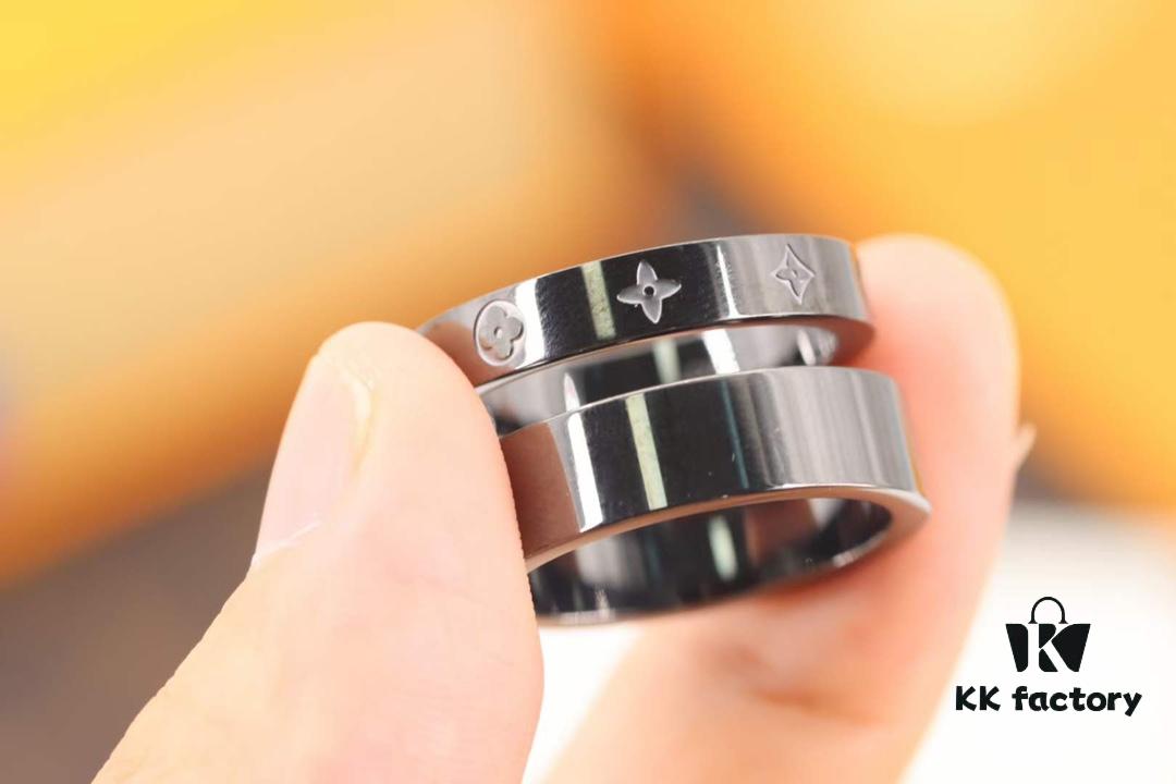 Louis Vuitton YOU AND ME Couple's Ring Set