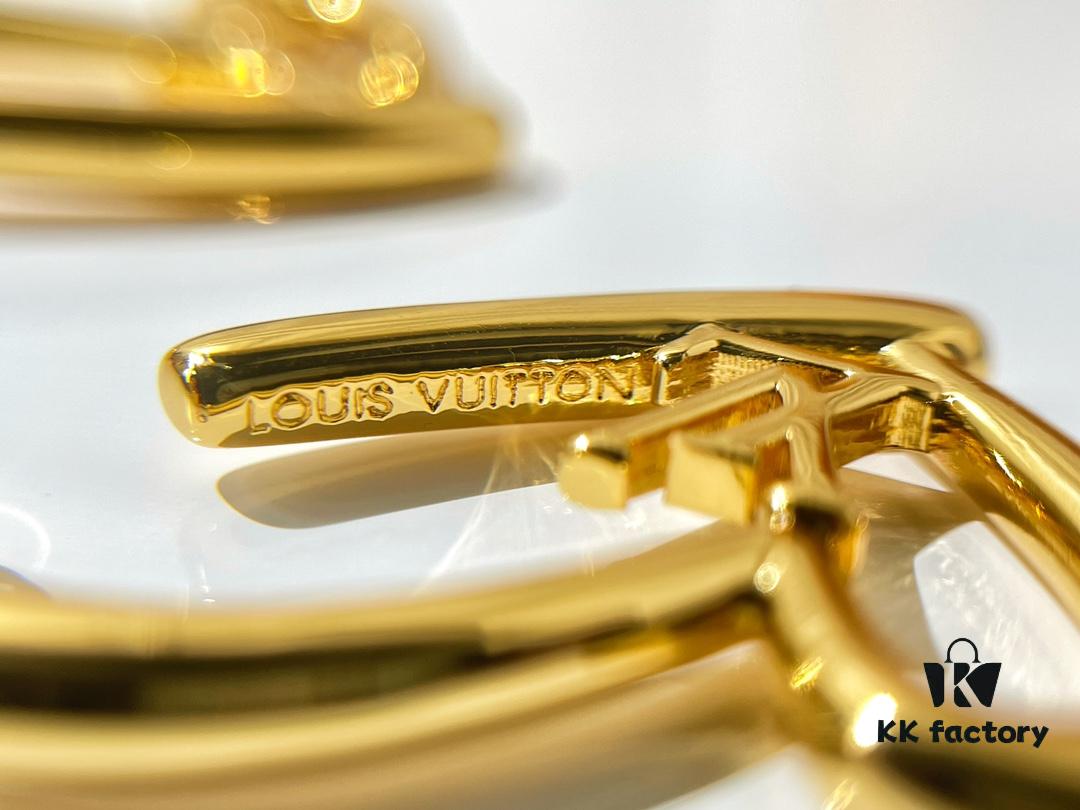 ❗️Qixi Limited Edition❗️ Louis Vuitton LV Letter Heart ❤ Necklace and Earrings