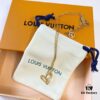 LV 21 Valentine's Day Love Heart Necklace ZP Purchase Fall in Love Heart Necklace