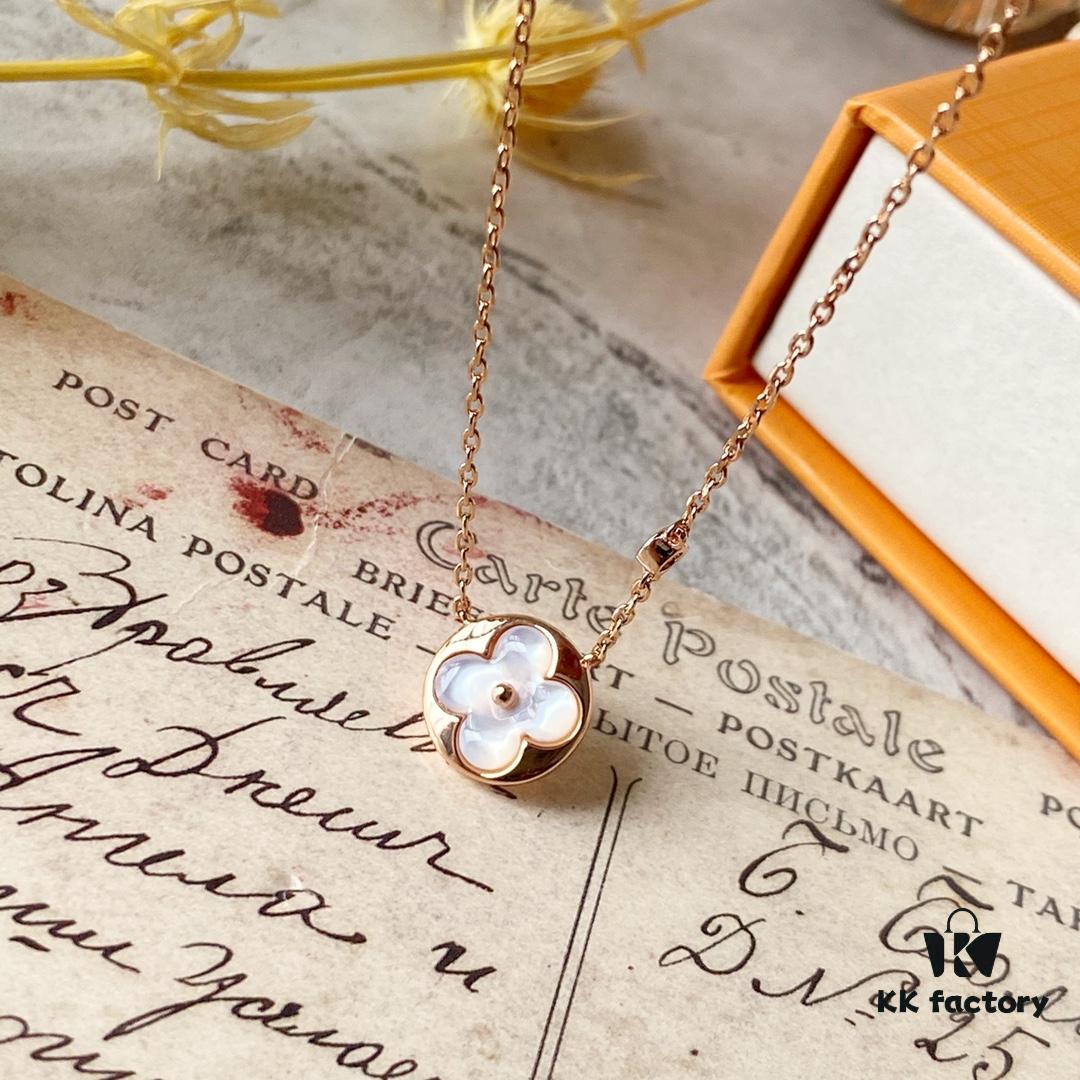 LV Round White Mother-of-Pearl Necklace with 18K Rose Gold Plating and Swarovski Crystal Accents