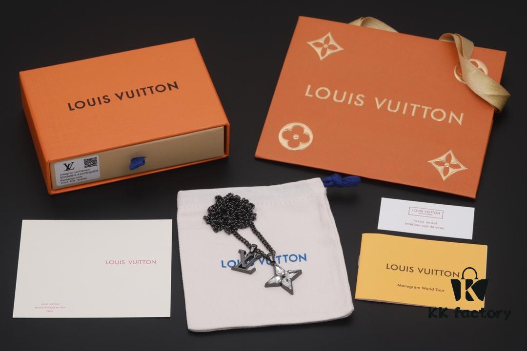 New Arrival Louis Vuitton Flower Cut Necklace