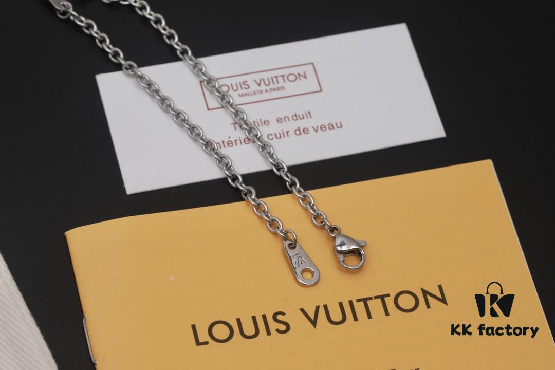 New Arrival Louis Vuitton Monogram Bold Necklace