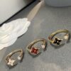 New Arrival Louis Vuitton LV Mother-of-Pearl Clover Double Flower Ring Set, Minimalist and Elegant Style, Classic Versatile Jewelry, Premium German-Imported V Gold Plated with Thick Gold Coating, Default Rose Gold, Available in Yellow and White Gold