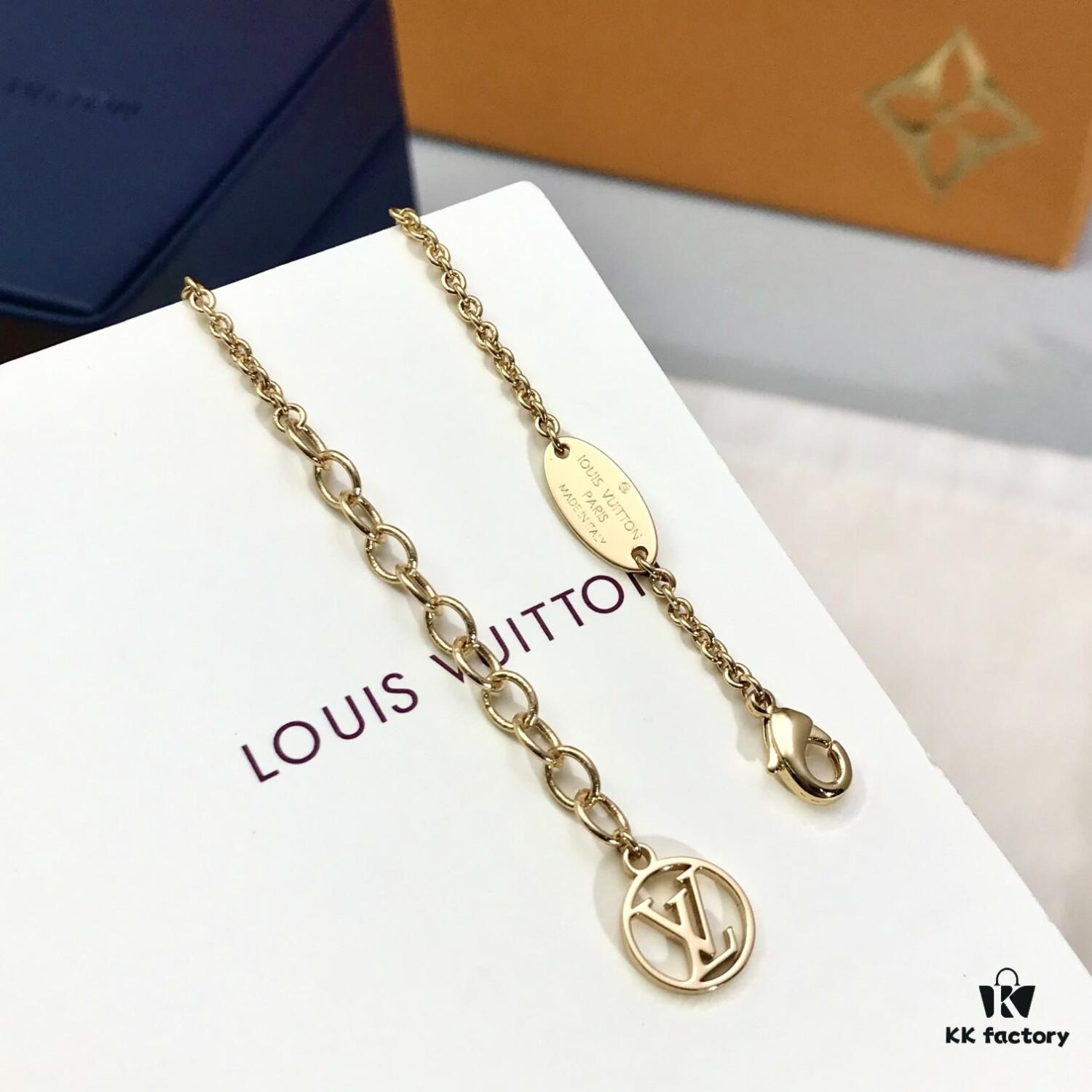 Green Bracelet Z 3700, In Stock and Ready to Ship Immediately!