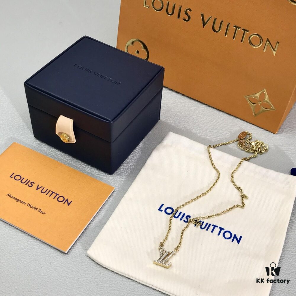 A Simple and Classic Logo Design! Must-Have Item!