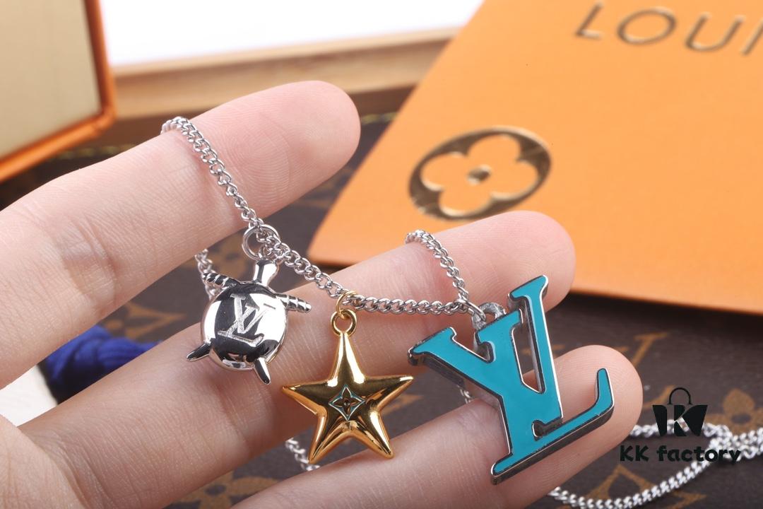 Louis Vuitton Aquatics Enamel Starfish and Turtle Necklace
