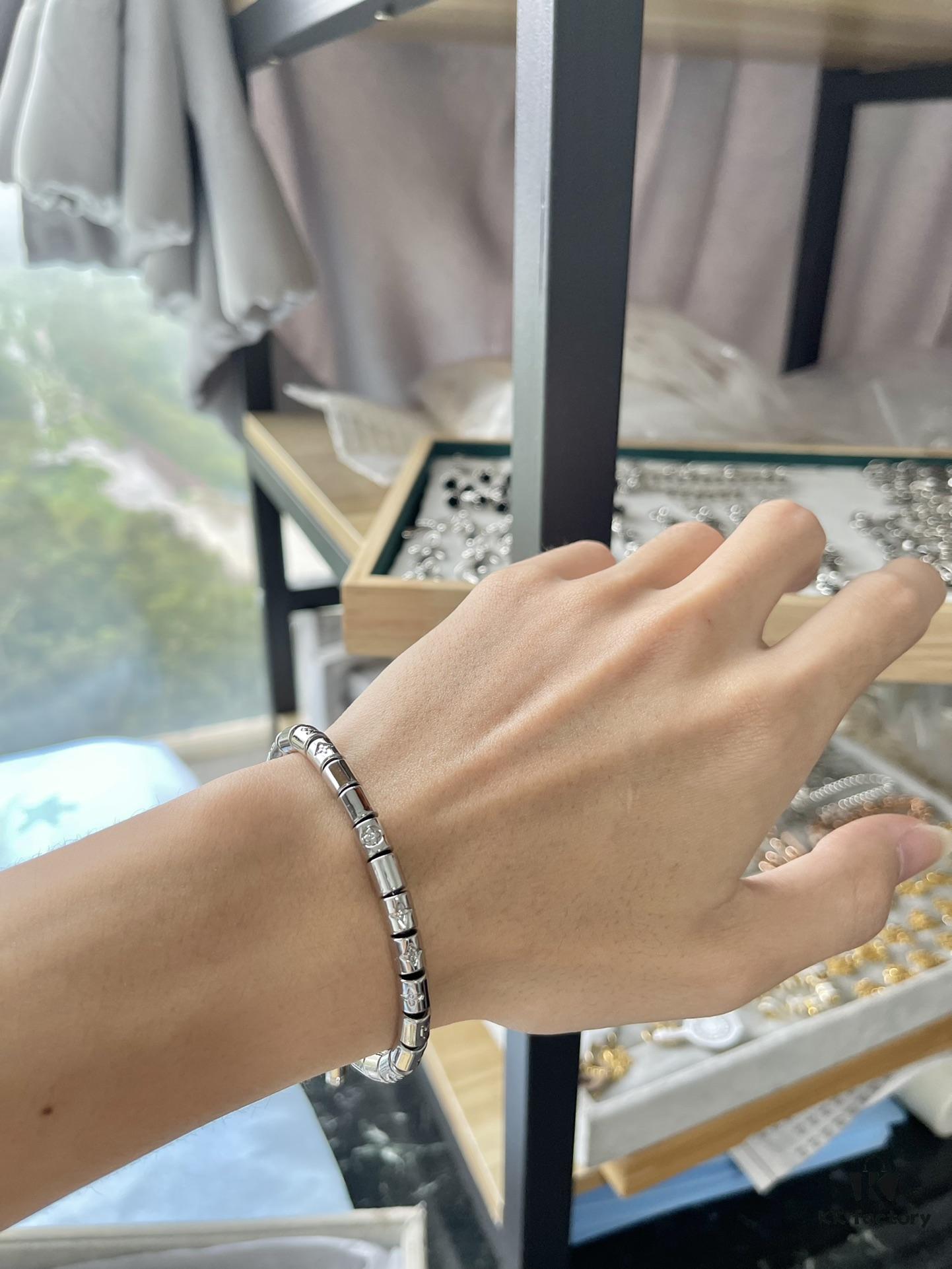 LV New Arrival Bracelet