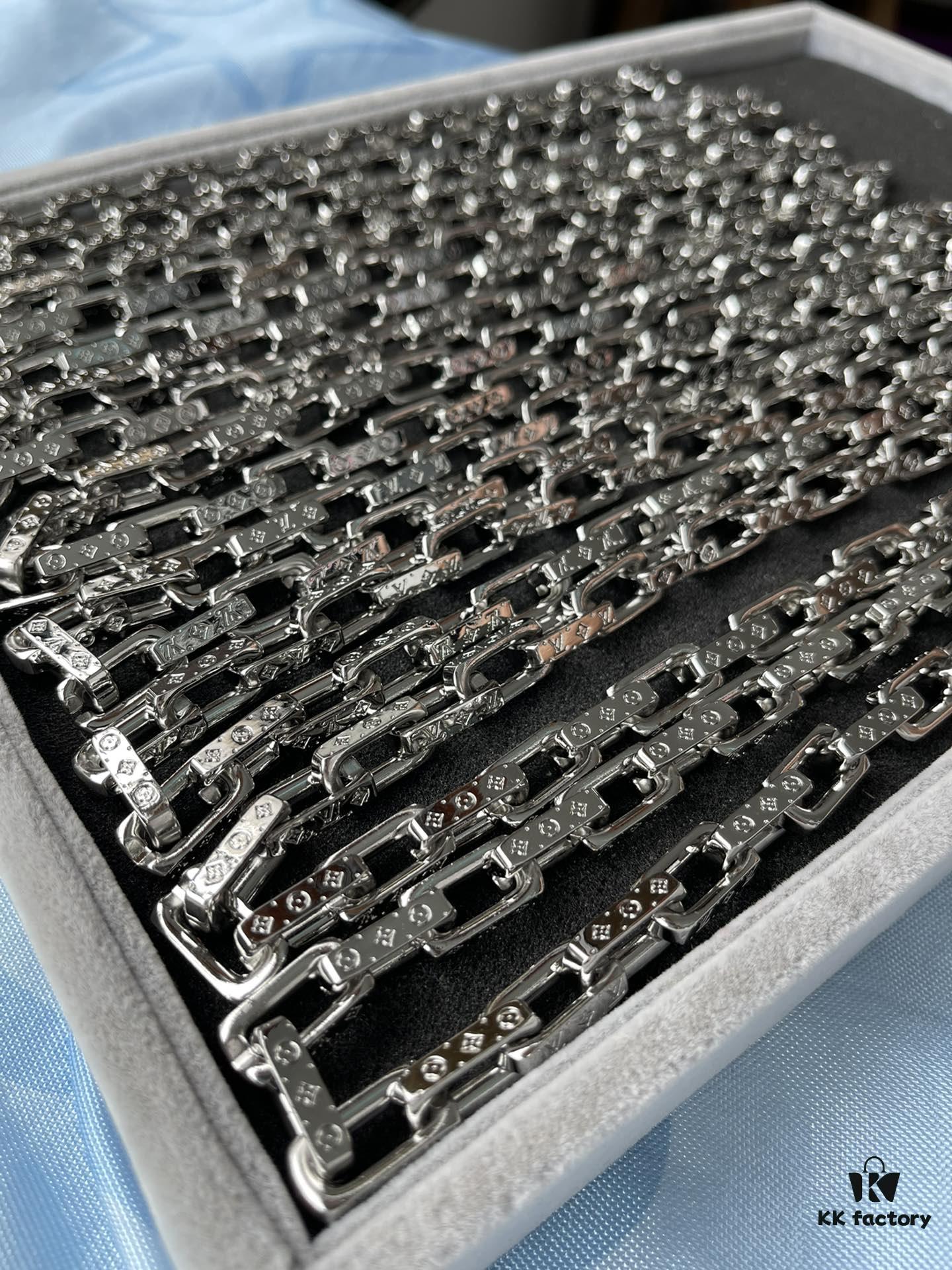 LV Chain Cuban Necklace Arrival