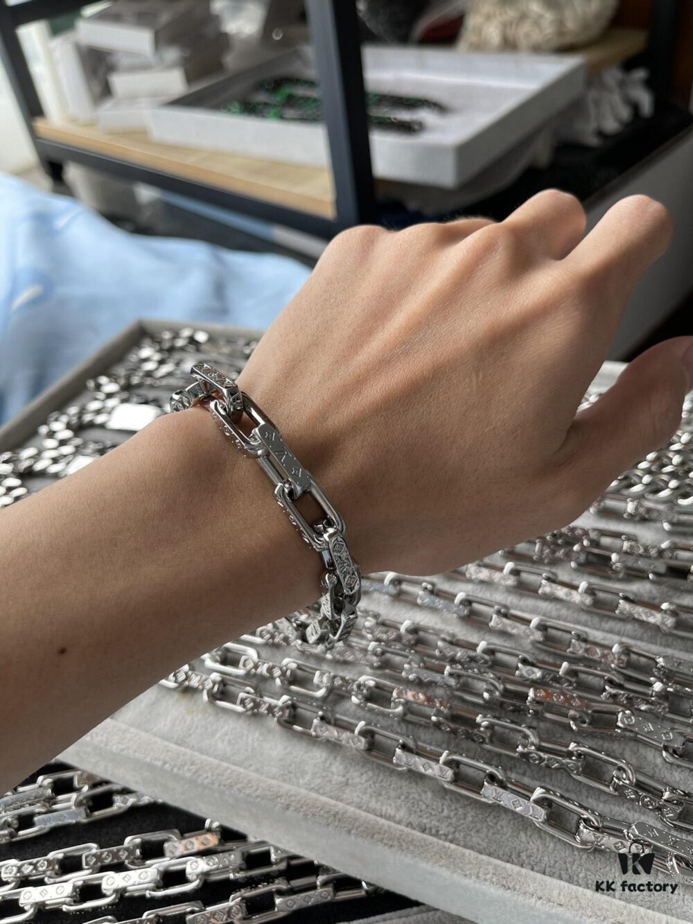 LV Chain Cuban Bracelet In Stock