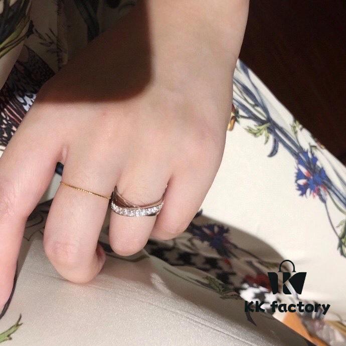 Hot Sale Celebrity Fashion Icon Same Style Cartier Etincelle De Series Cross Diamond Ring German Imported 925 Sterling Silver Micro-Pave High-Carbon Diamonds 1:1 Craftsmanship Original Logo Extremely Eye-Catching Super Bling