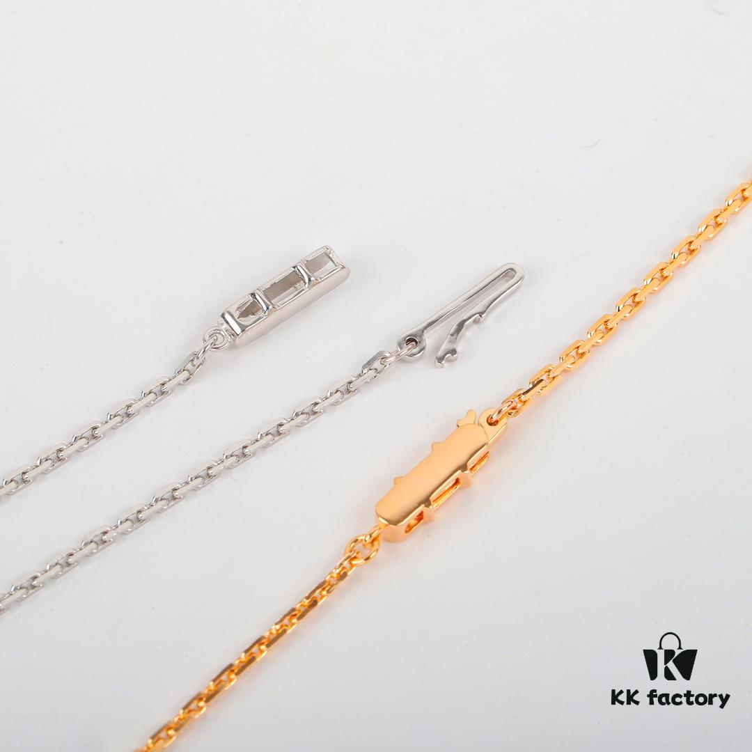 Homage to the Classic Cartier Ca@tier Smooth Three-Diamond and Six-Diamond Version Large Round Necklace, Reversible Wear, Real Photos Showcasing Authentic Details