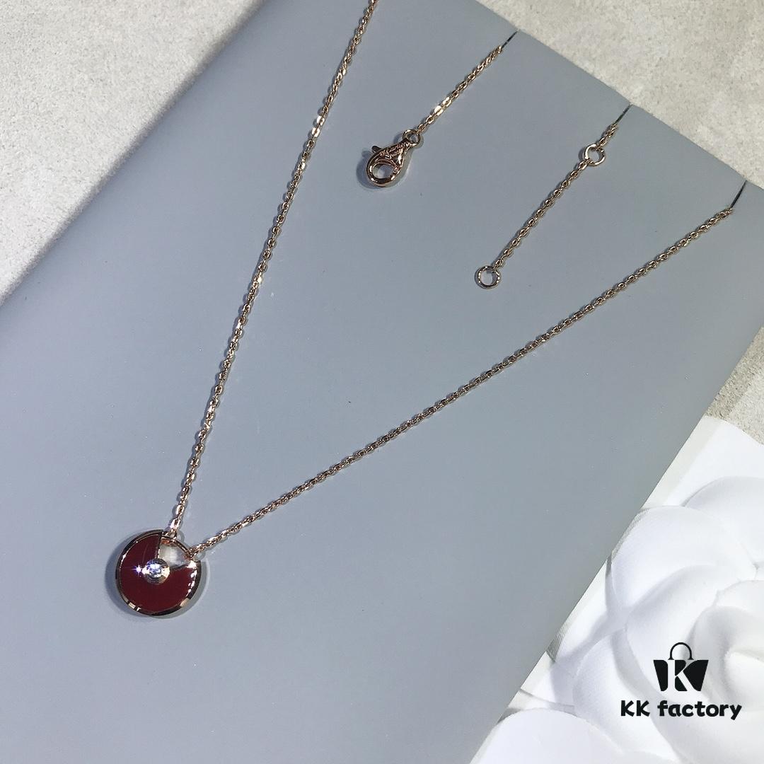 Carter Amulette Pendant Necklace - Carnelian (Health Talisman)