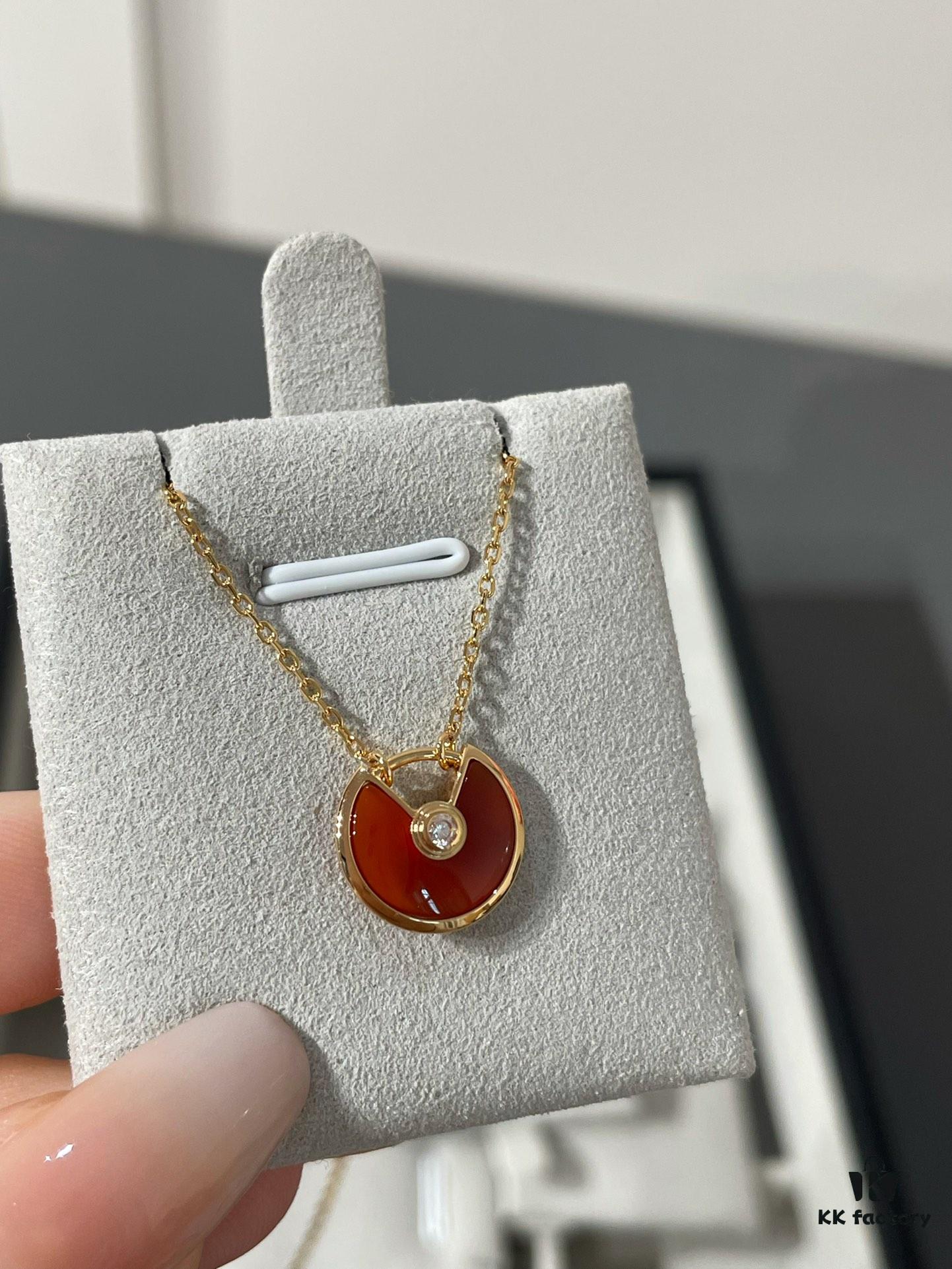 ❤New Year Red Cardier Amulet Necklace