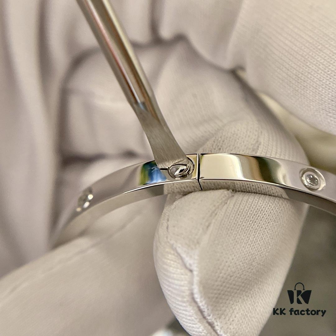 Screw Ten Diamond Mini Bracelet