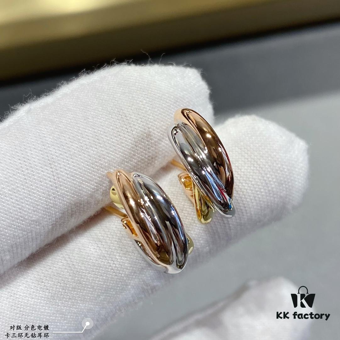 Color-Split Plating Cartier Trinity Triple Ring Diamond-Free Earrings, Another Classic Piece Perfectly Embodies Symmetrical Elegance and Grace, Highly Comfortable to Wear and Resistant to Snagging