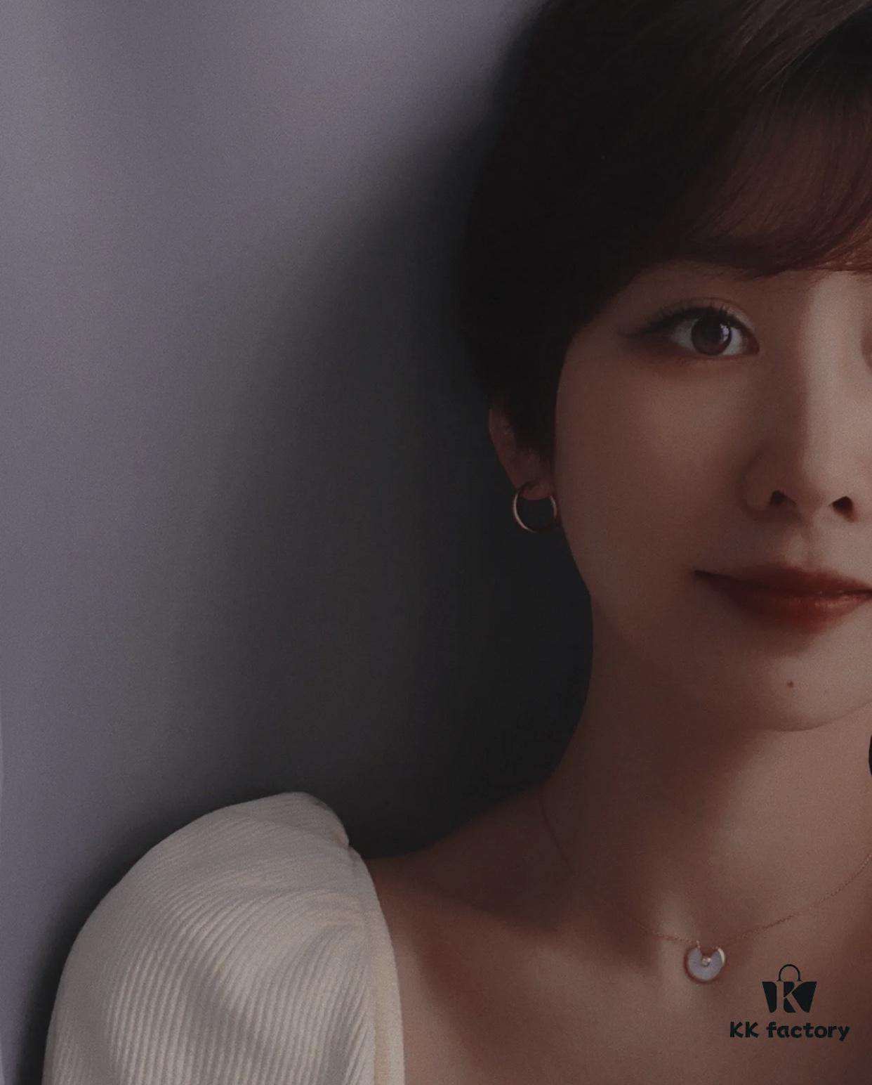 Wearing it in summer brings a naturally soft and refreshing vibe, perfectly complementing the skin tone — truly a divine everyday accessory!