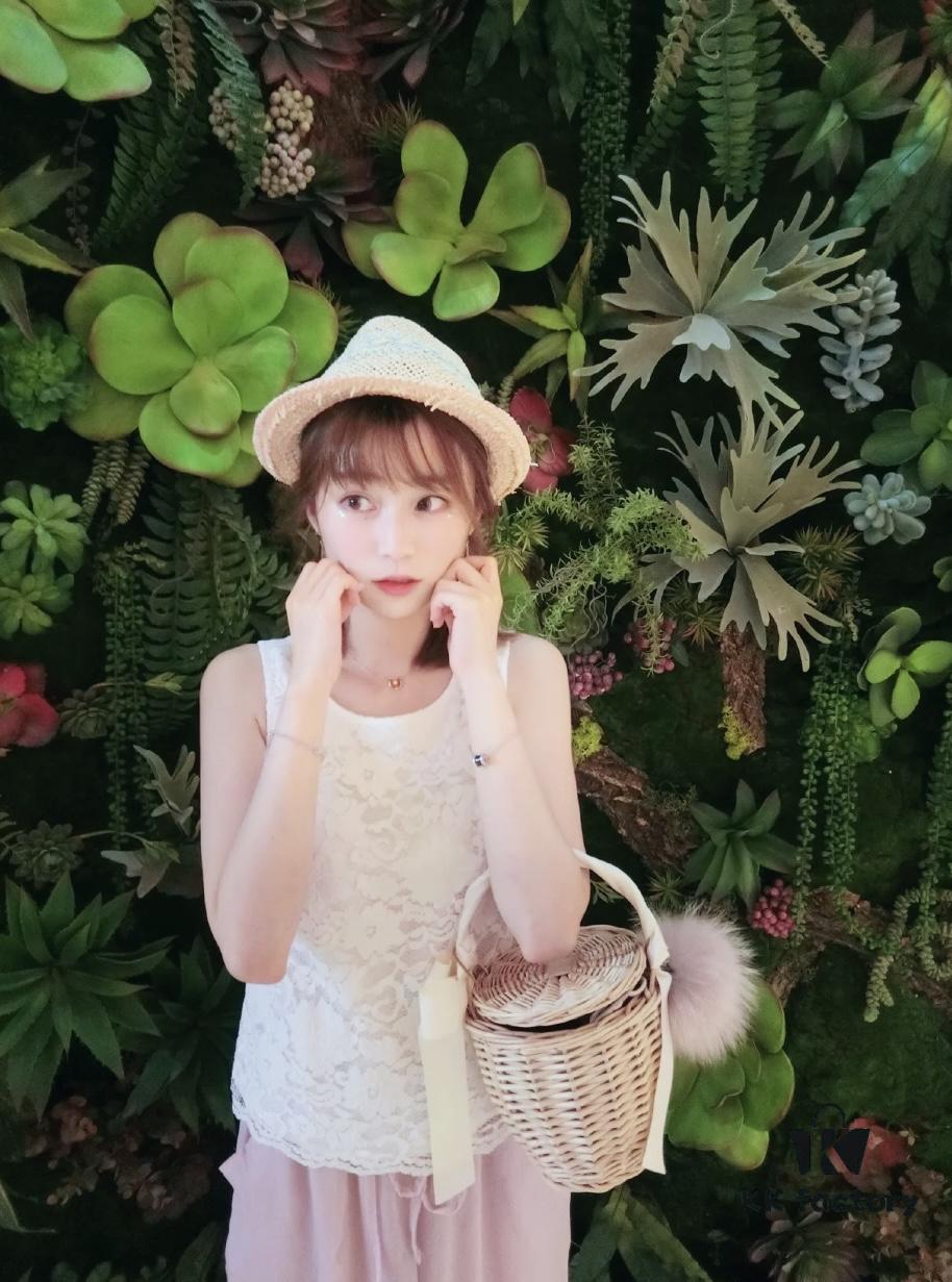 Elegant and Simple Collarbone Chain – A Timeless Accessory That Appeals to Every Woman