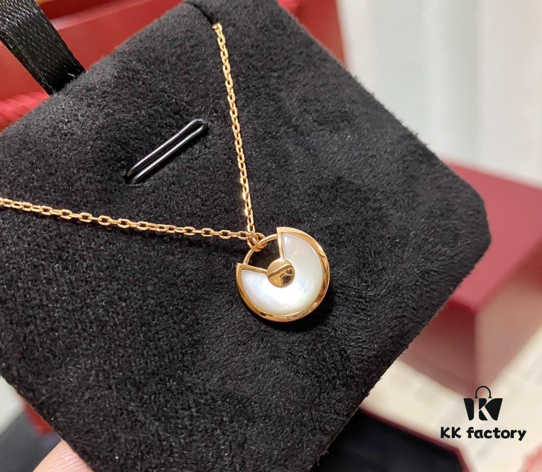 White Mother-of-Pearl Design, A Timeless Classic with Elegant Texture and Asymmetrical Beauty