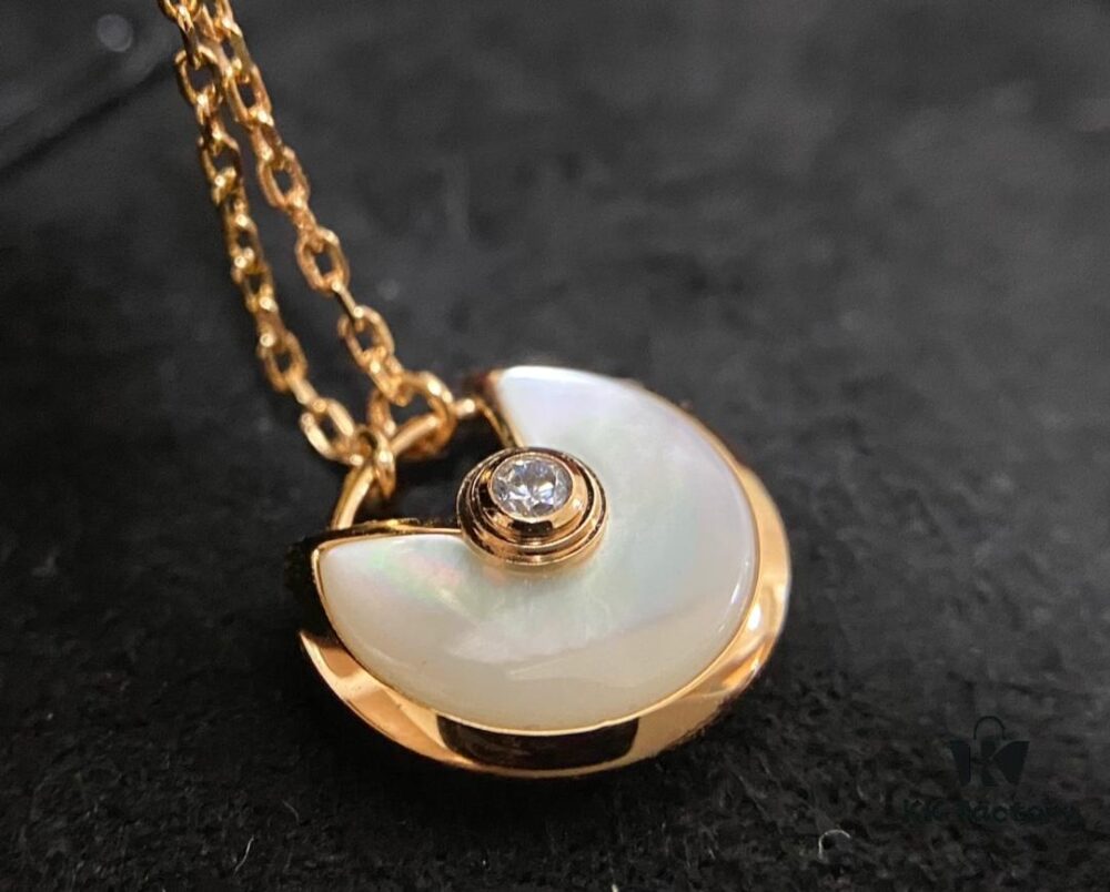 Note  ️ The diamond-inlaid area is perfectly smooth with no pitting, polished to boutique-level finish; please see the actual photos